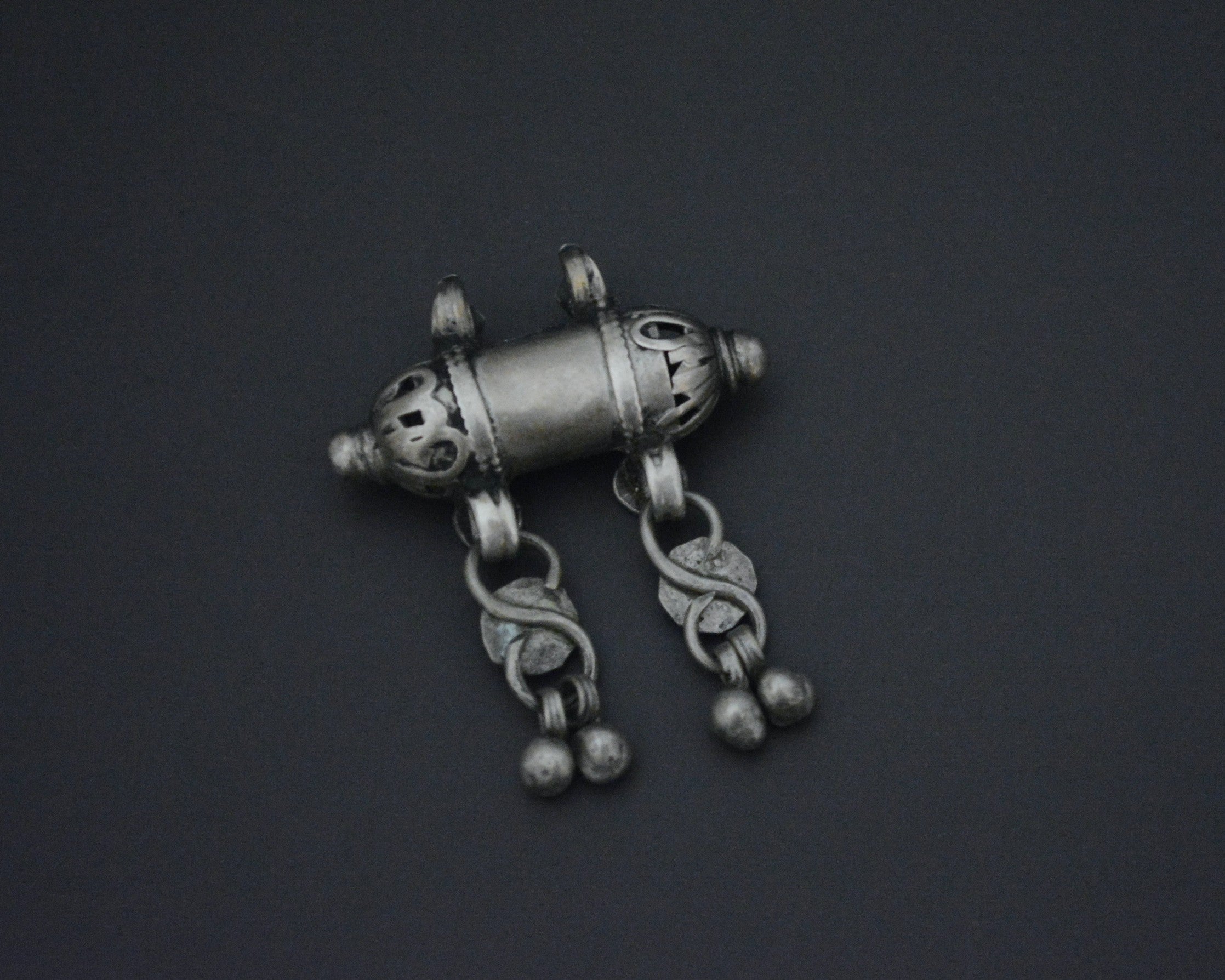 Yemeni Silver Hirz Pendant with Dangles