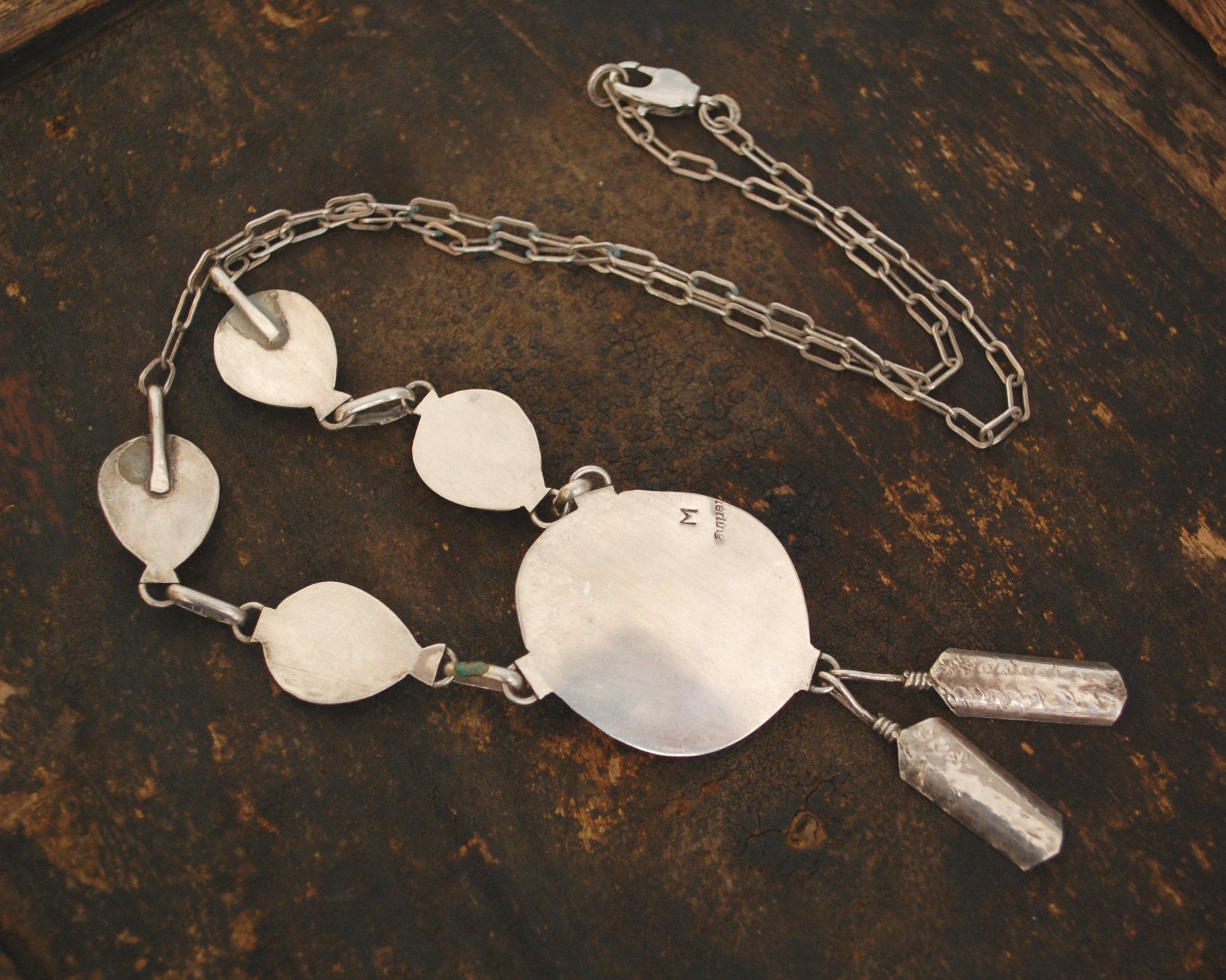 Native American Bear Claw Necklace with Turquoises