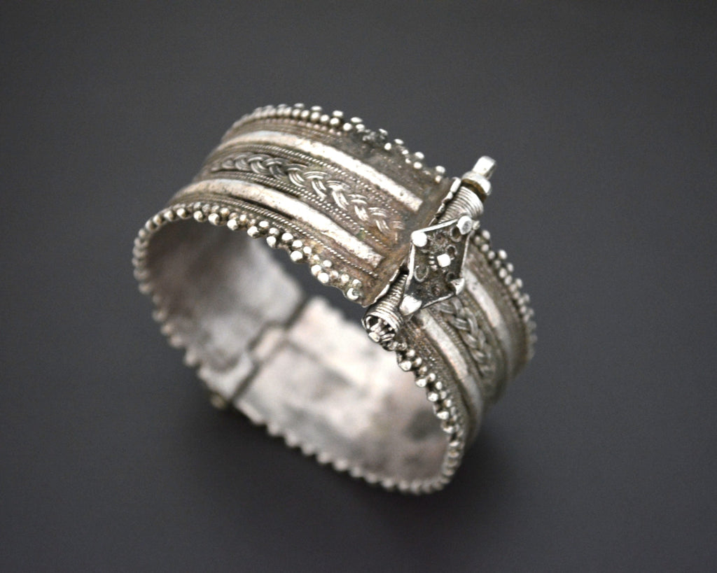 Yemeni Bedouin Silver Bracelet - Hinged - XXSmall Size