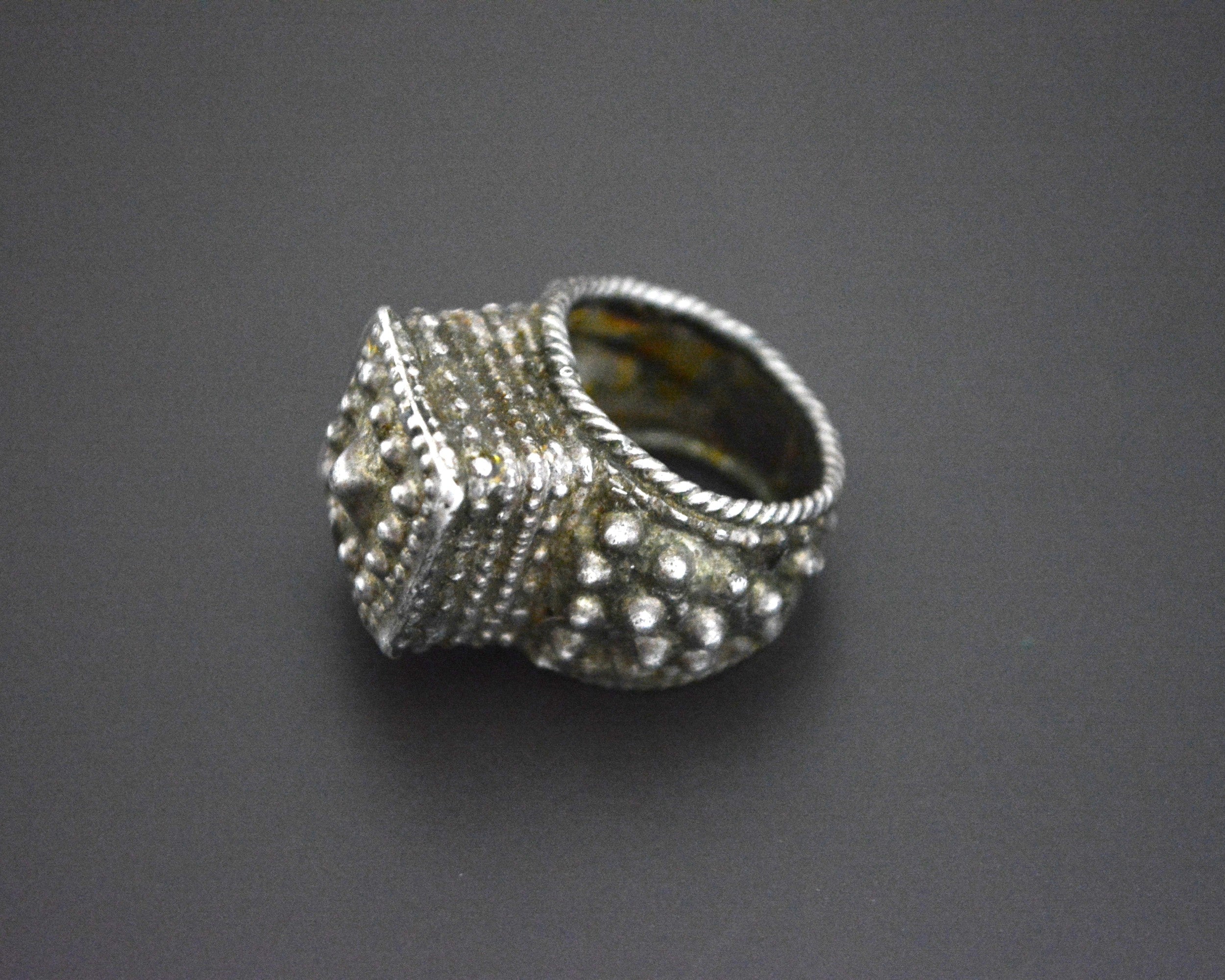 Yemeni Silver Ring - Size 5.75