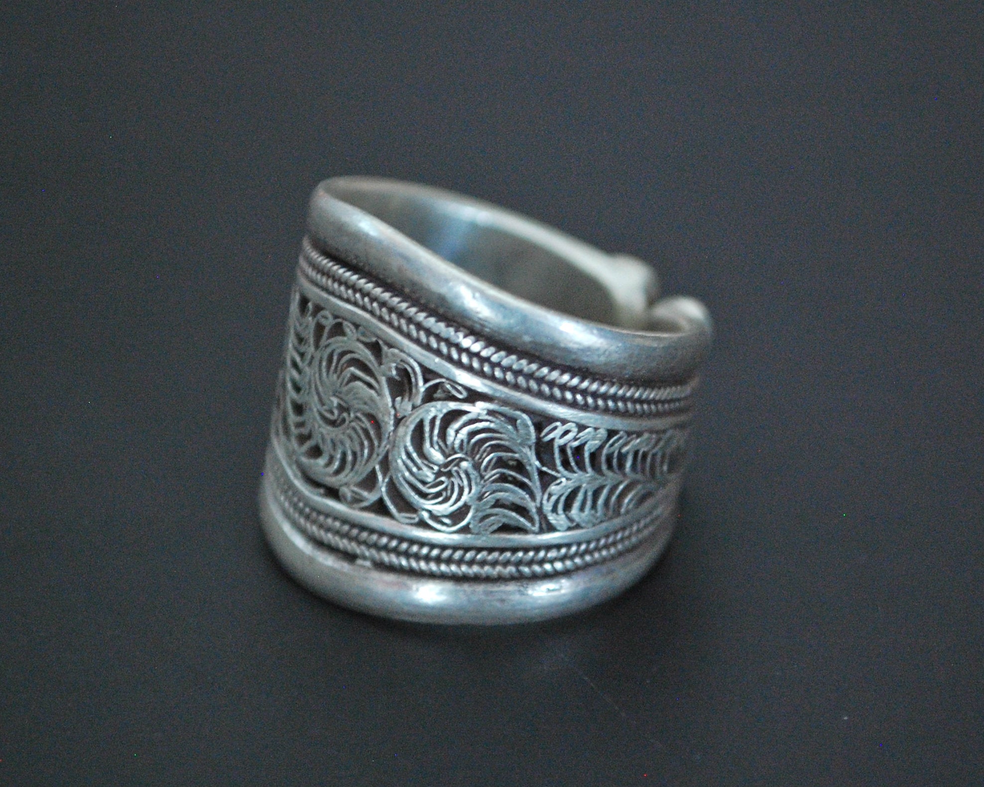 Nepali Filigree Band Ring