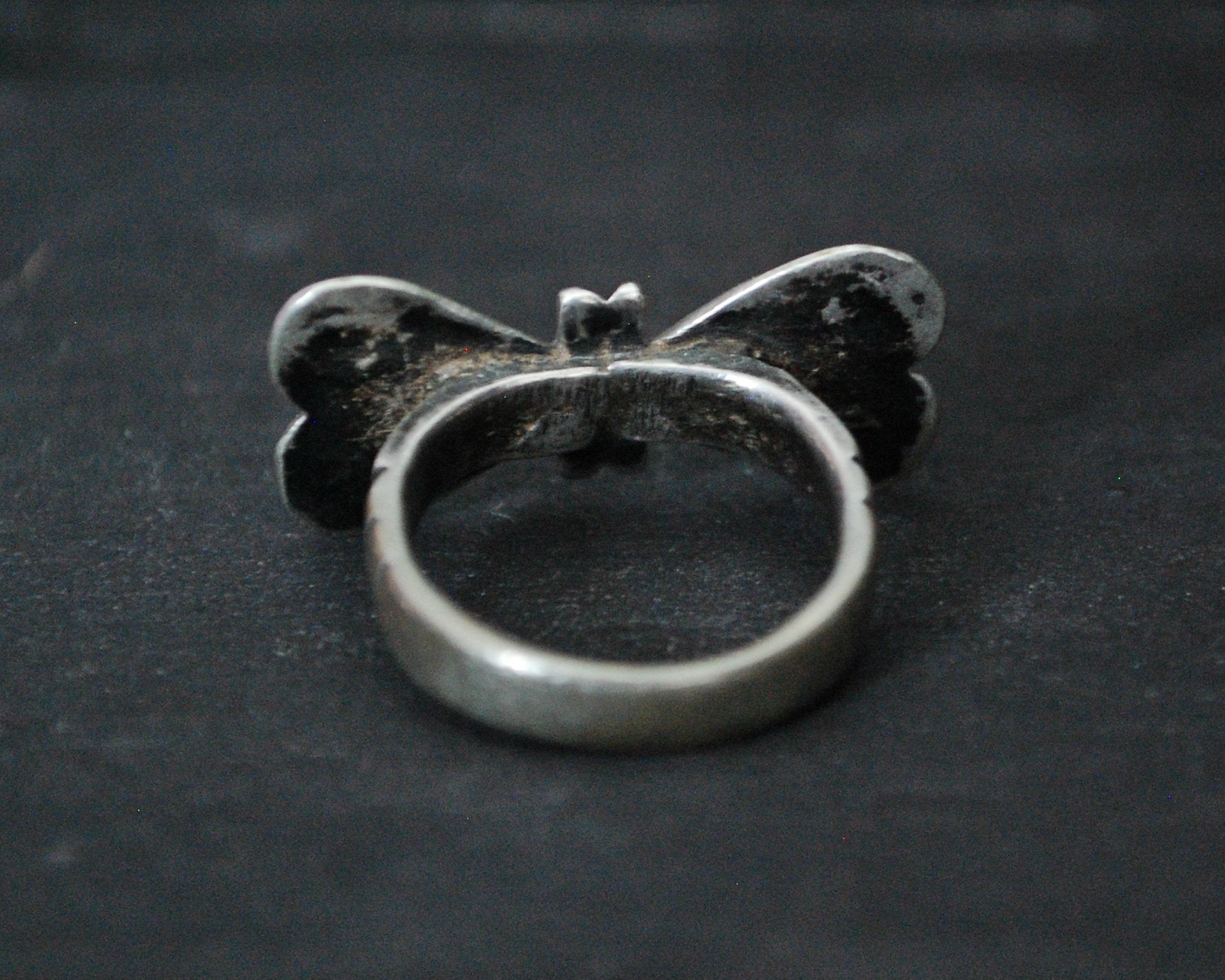 Saharan Tuareg Silver Ring with Enamel - Size 6.5