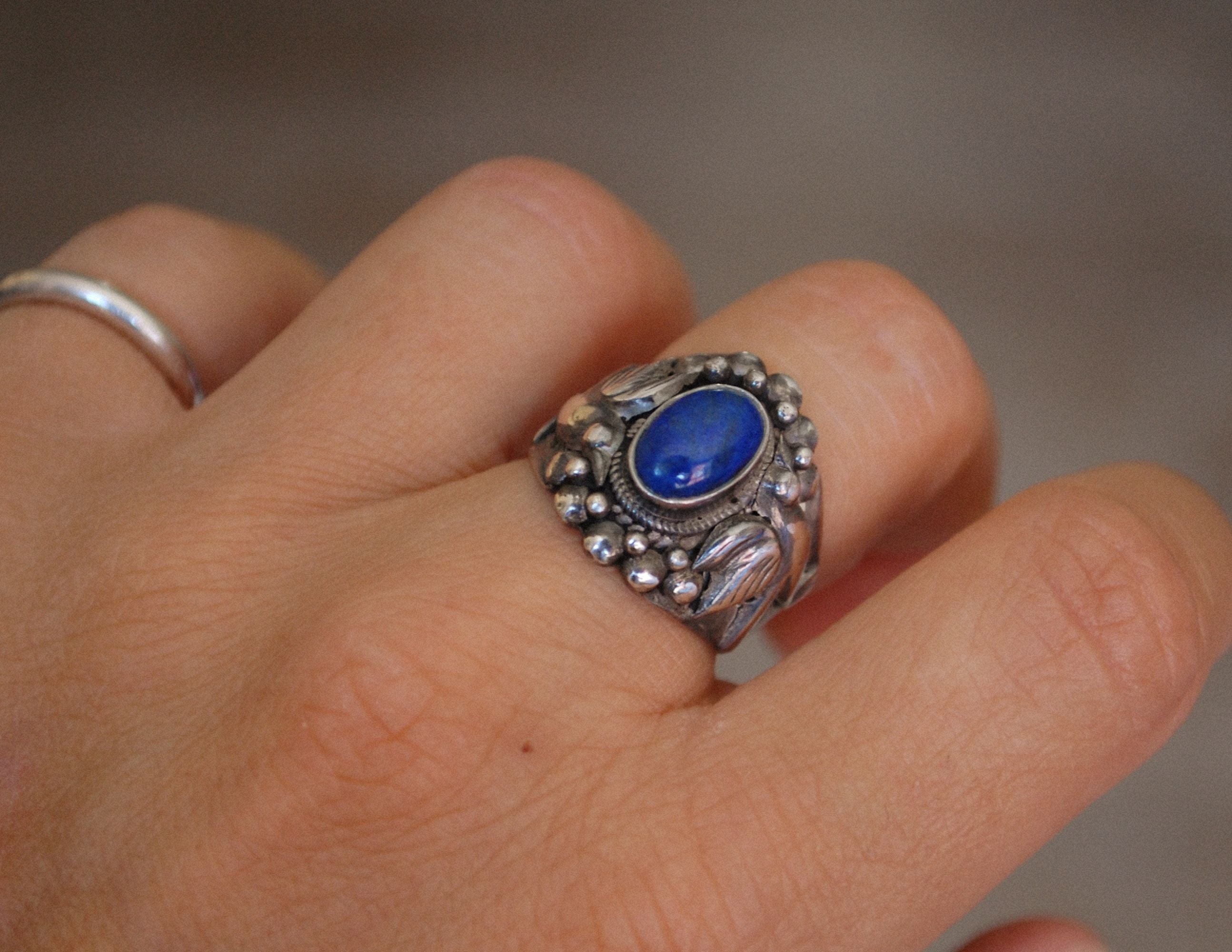 Ethnic Lapis Lazuli Ring from India with Birds - Size 6.75