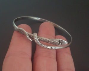 Vintage Sterling Snake Bracelet - SMALL/MEDIUM