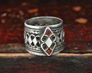 Antique Afghani Openwork Band Ring with Glass Stones - Size 7.5