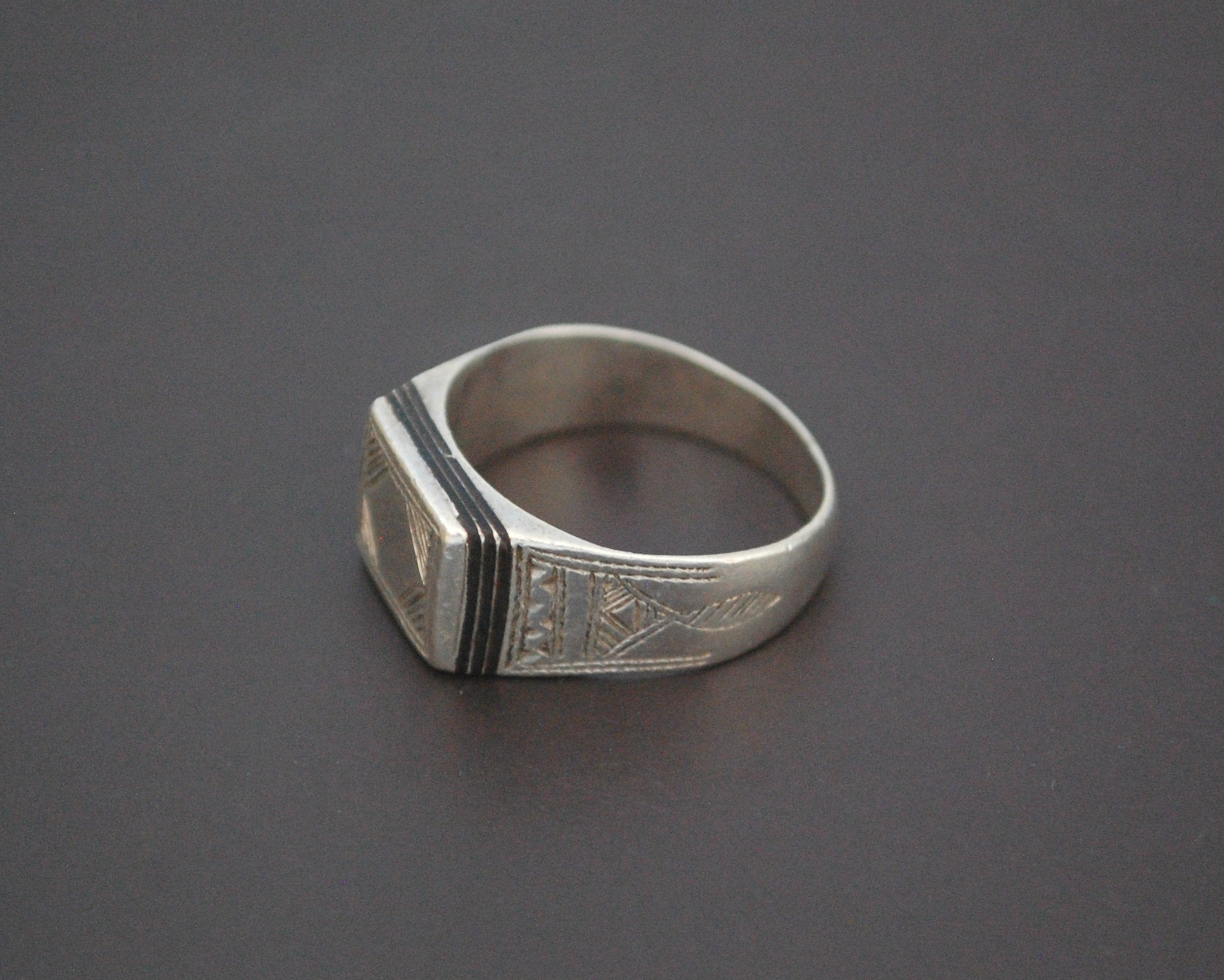Tuareg Ring with Ebony Inlay - Size 9
