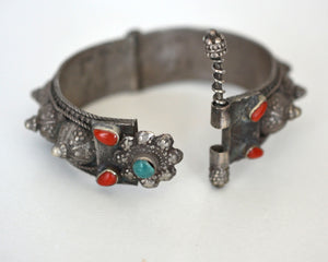 Yemeni Bedouin Silver Bracelet with Coral and Turquoise - Hinged - Small Size
