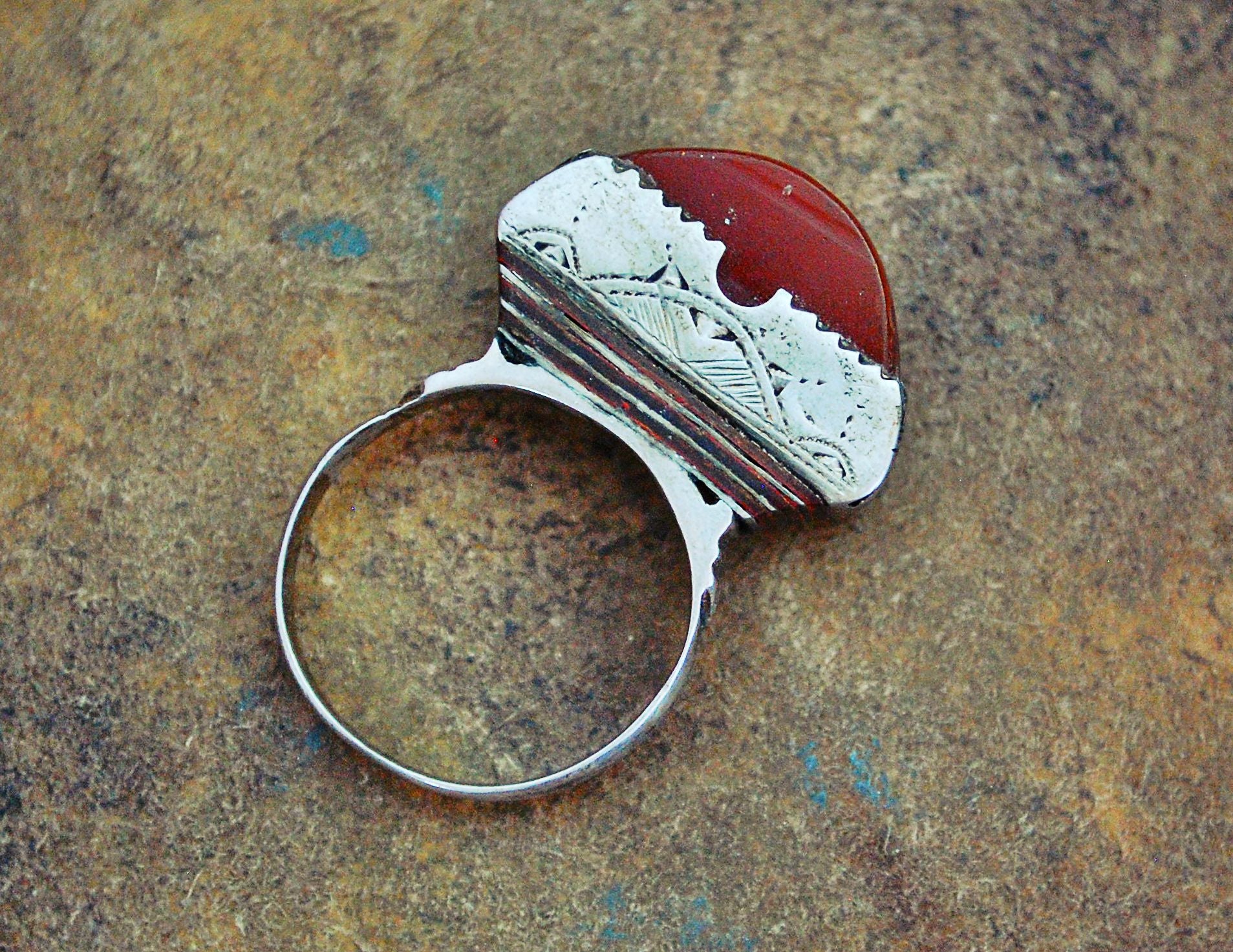 Tuareg Tisek Silver Ring With Carnelian - Size 8