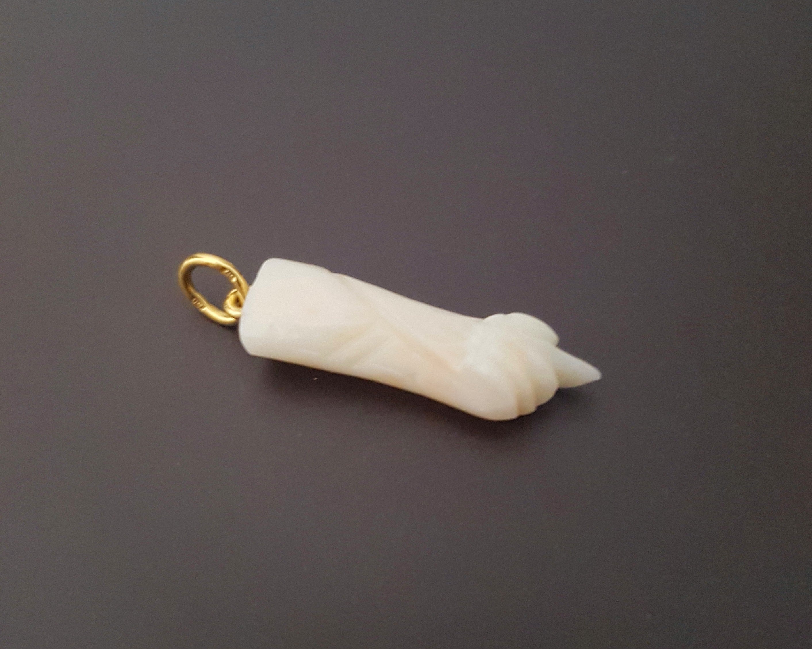 Figa Hand Lucky Charm Amulet Shell and 18K Gold