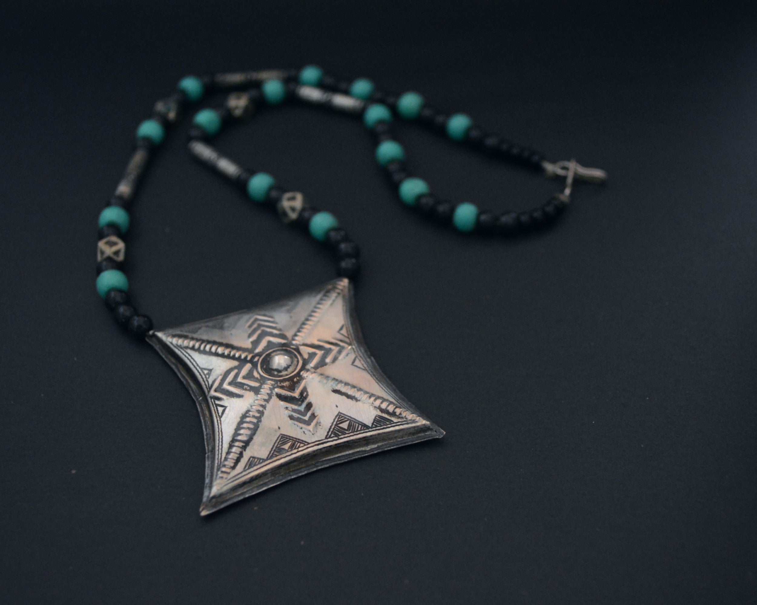 Tuareg Tscherot Amulet Necklace