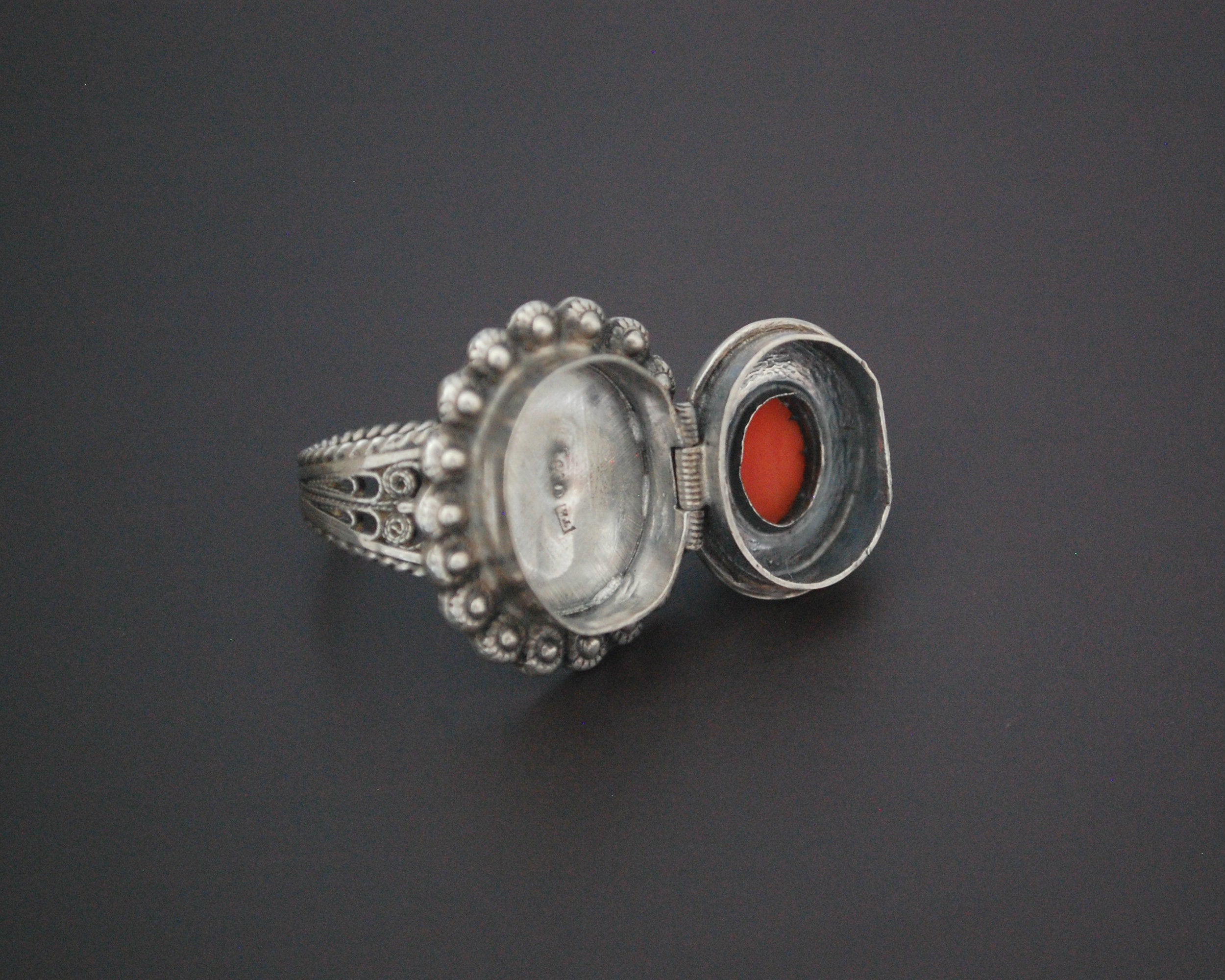 Vintage Coral Filigree Poison Ring - Size 7