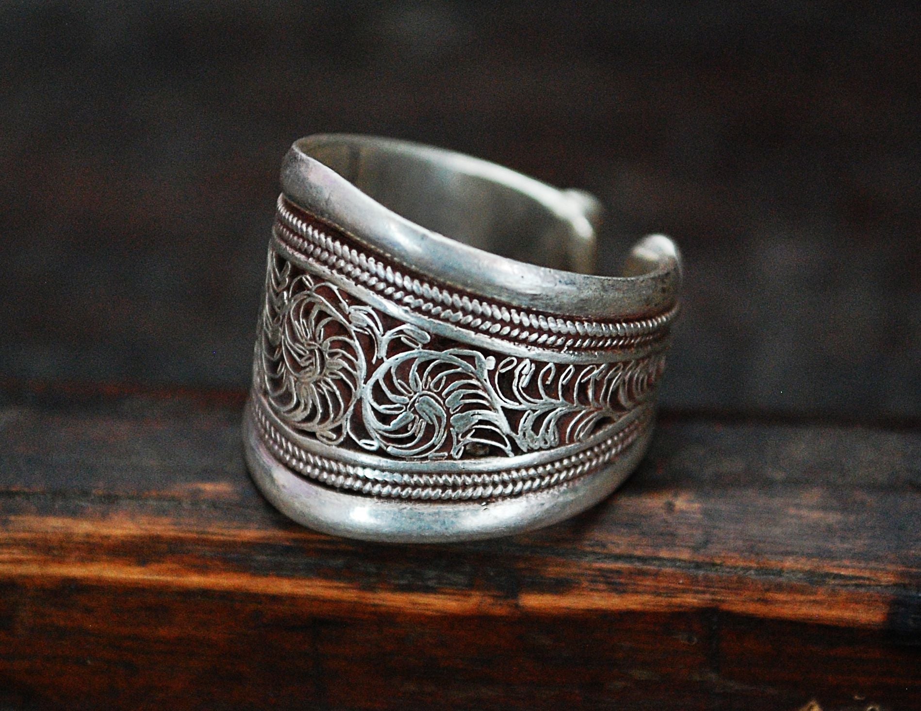 Nepali Filigree Band Ring - Adjustable Size