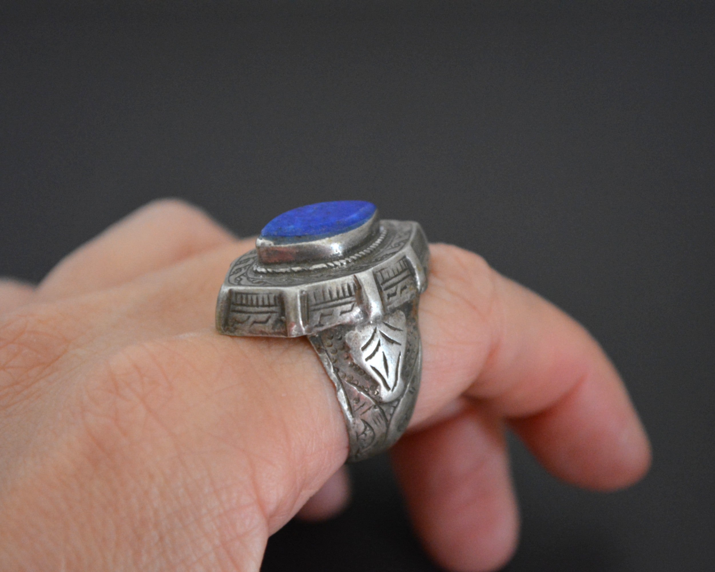 Afghani Lapis Lazuli Ring - Size 8