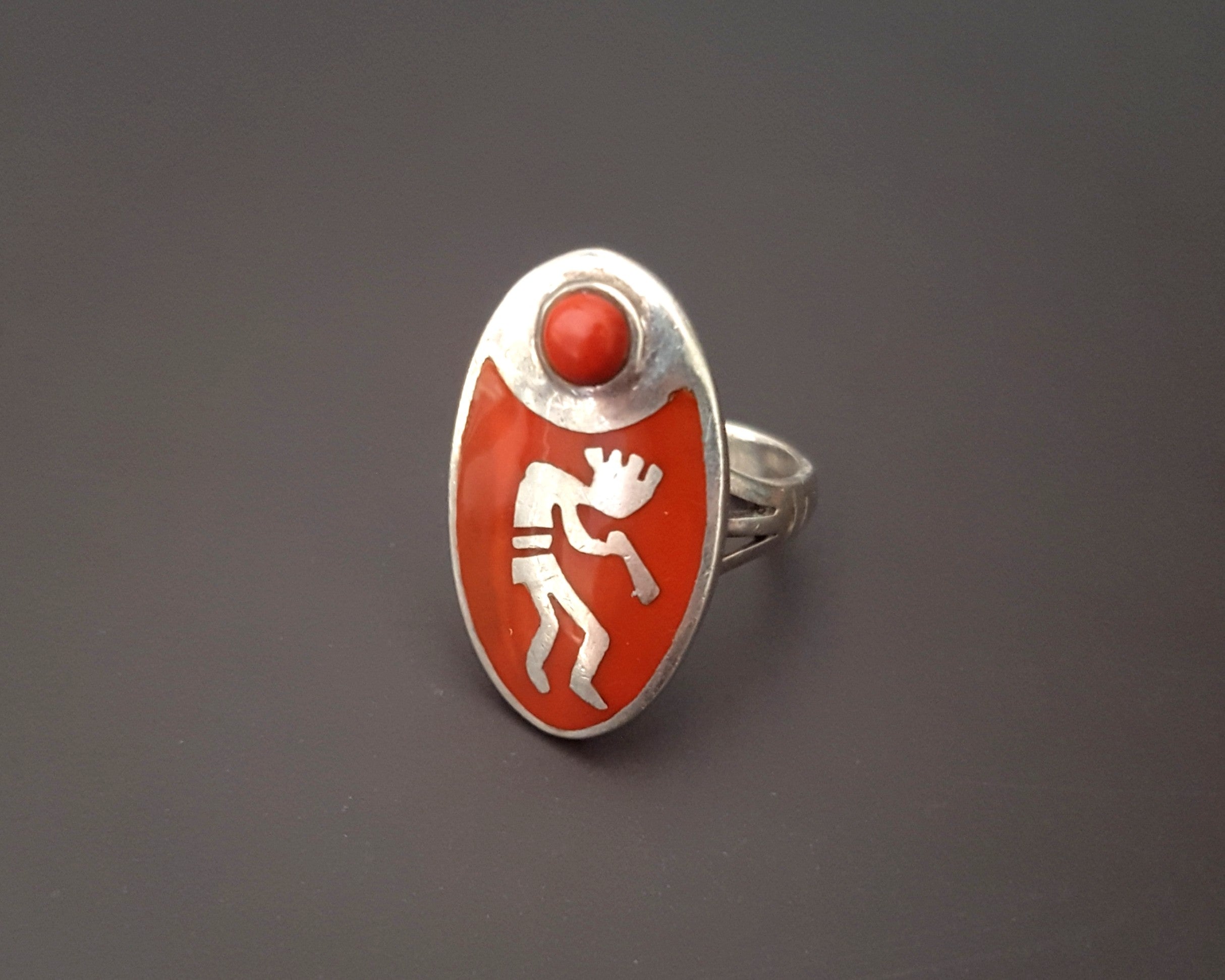 Kokopelli Spiny Oyster Coral Ring - Size 5.75