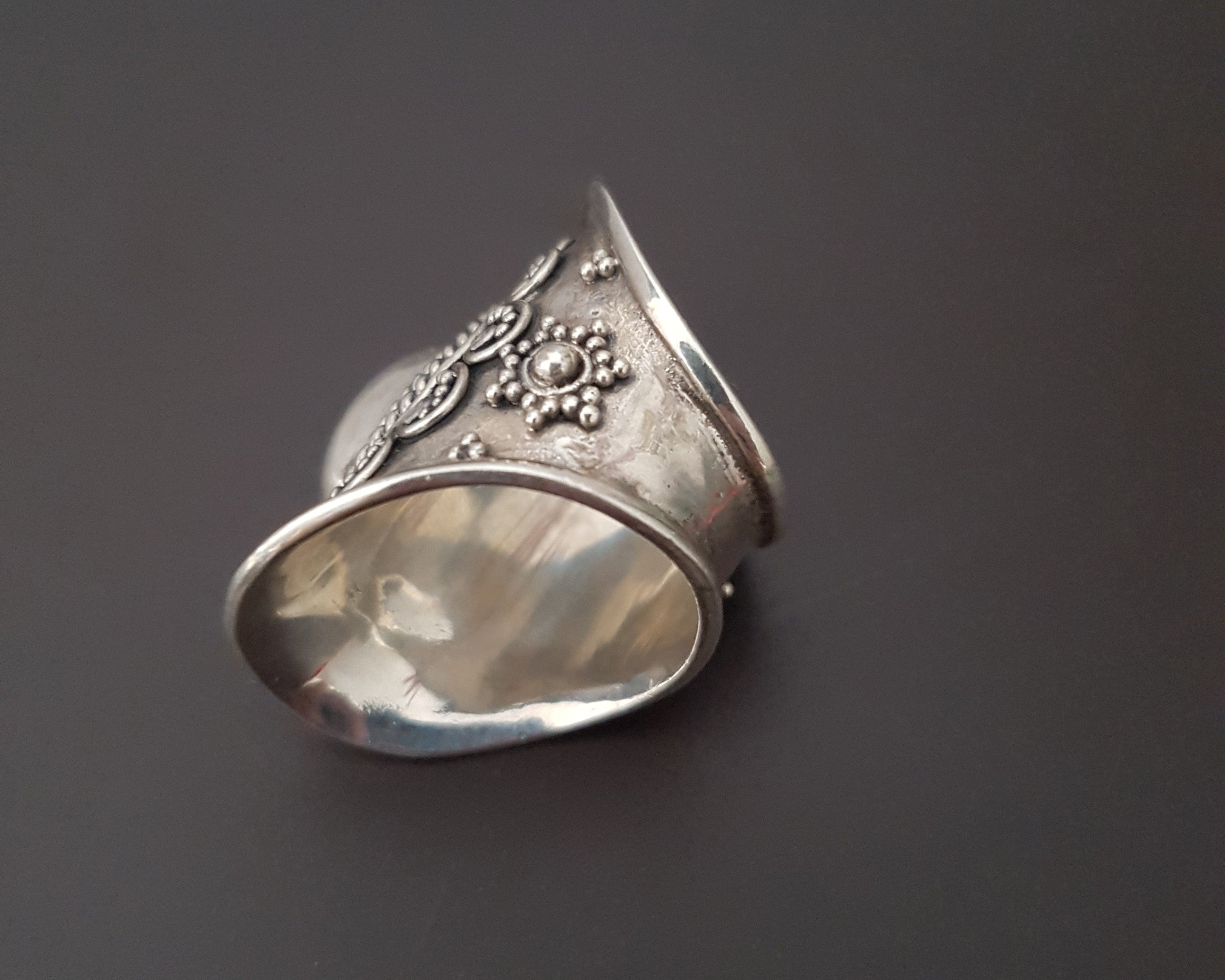 Ethnic Onyx Ring from Bali - Size 7.5