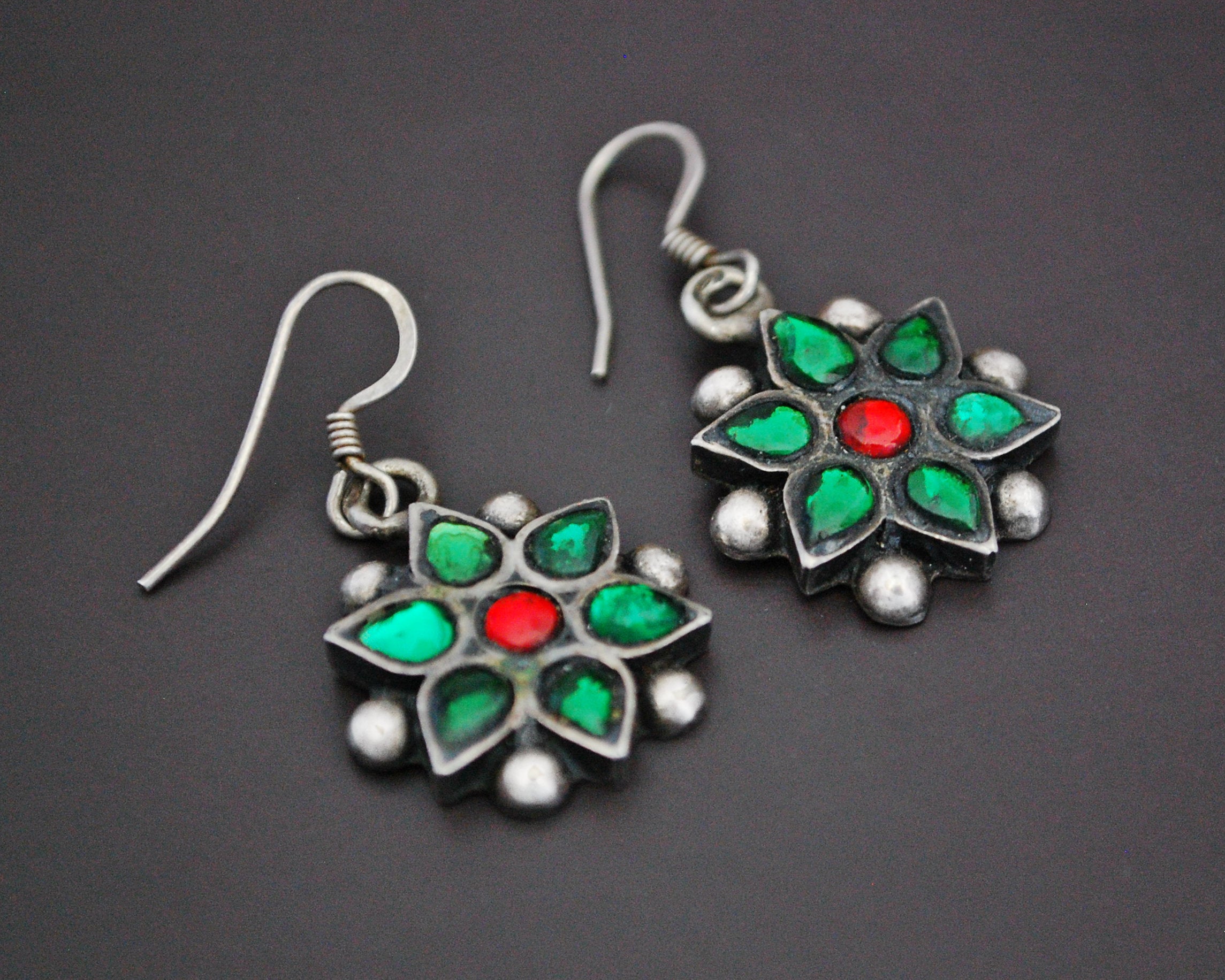 Rajasthani Flower Earrings with Glass