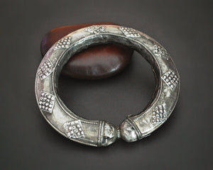 Old Yemeni Bedouin Bangle Bracelet