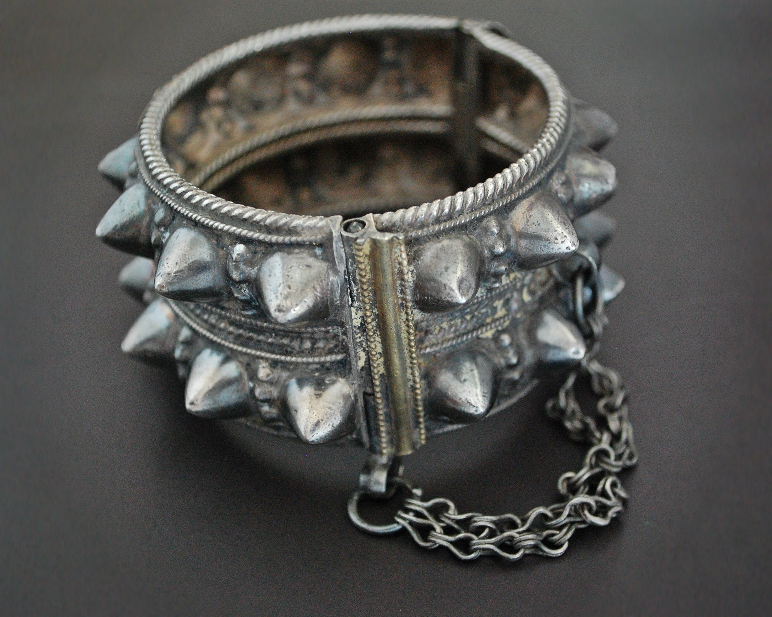 Omani Hinged Spike Bracelet with Gilding - Small Size