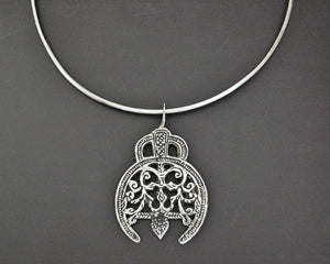 Libyan Salhat Pendant on Silver Neckring