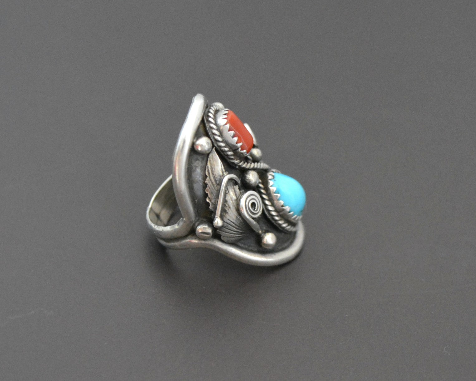 Native American Navajo Coral Turquoise Ring - Size 8.5