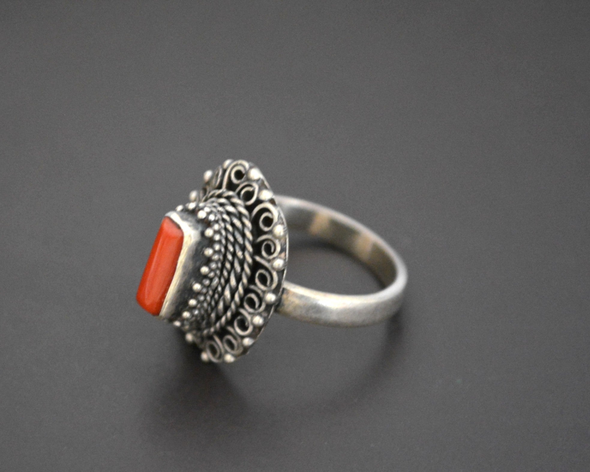 Vintage Nepali Coral Ring - Size 8 & 8.75