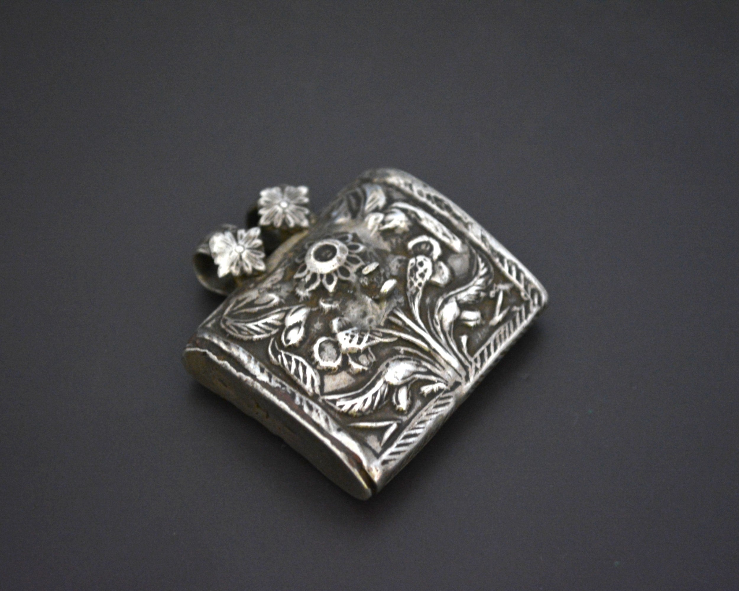 Old Indian Silver Box Pendant