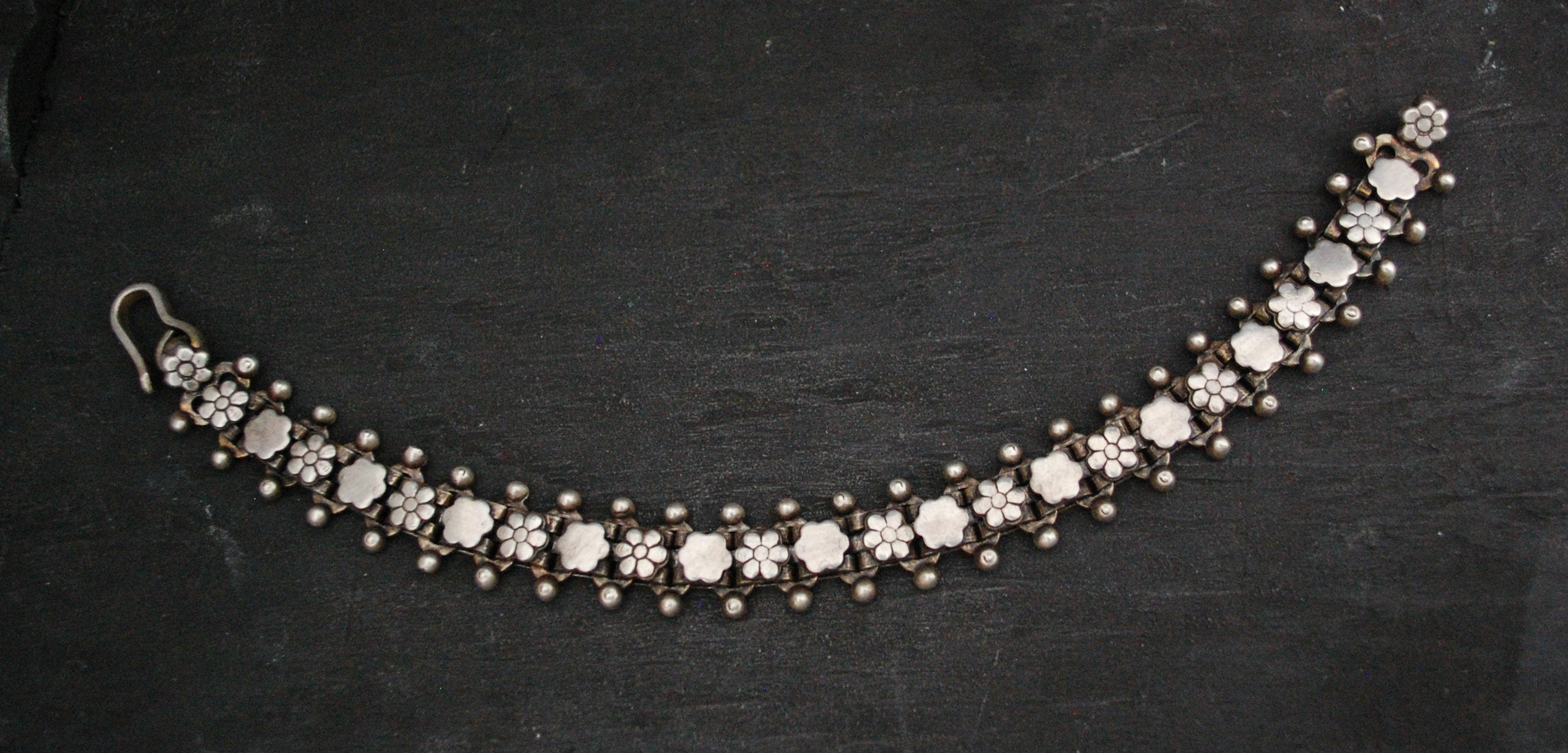 Rajasthani Silver Link Bracelet with Flower Design