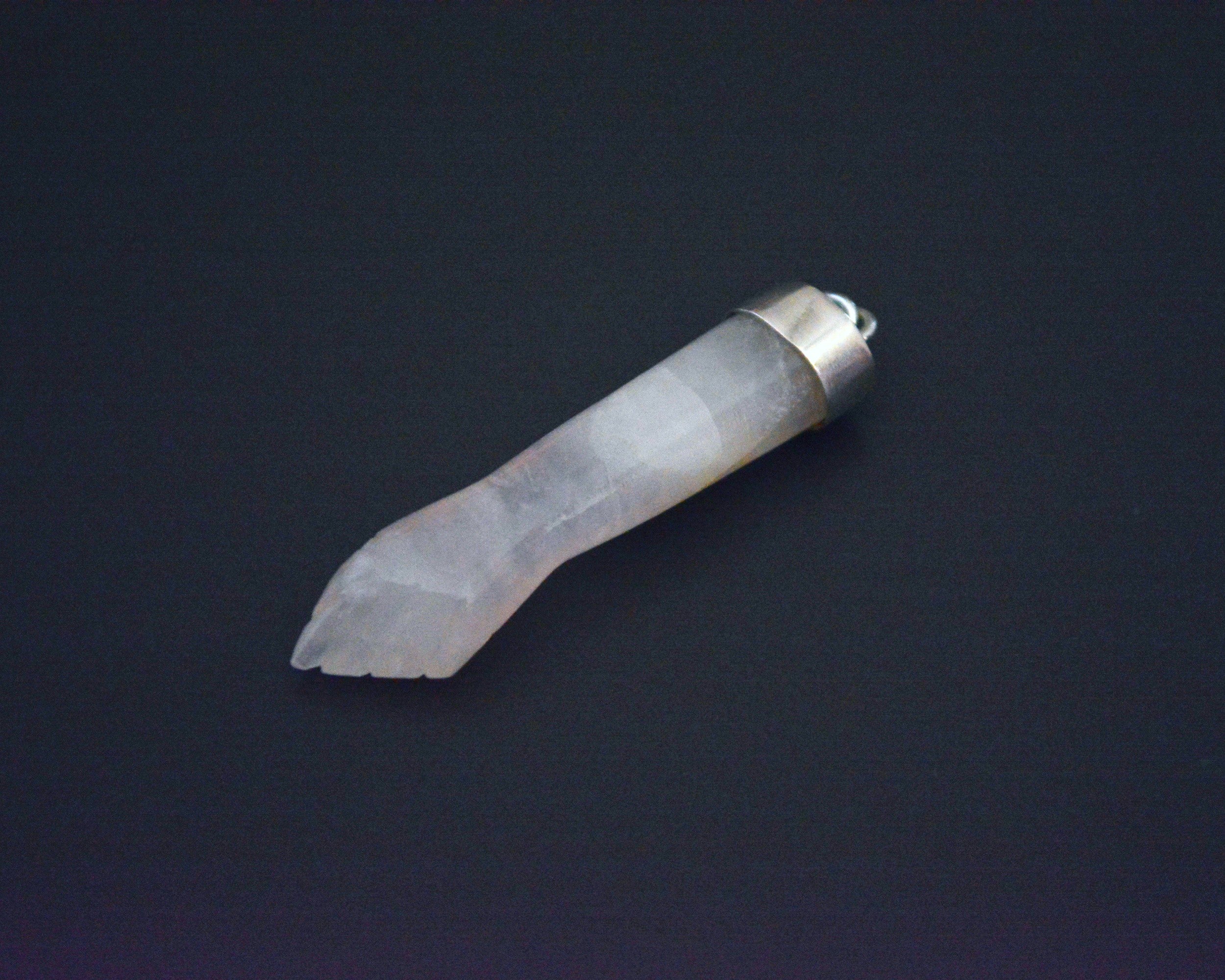Rosequartz Figa Hand Lucky Charm Amulet