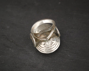 Afghani Carnelian Intaglio Ring with Crescent Moon - Size 7.5