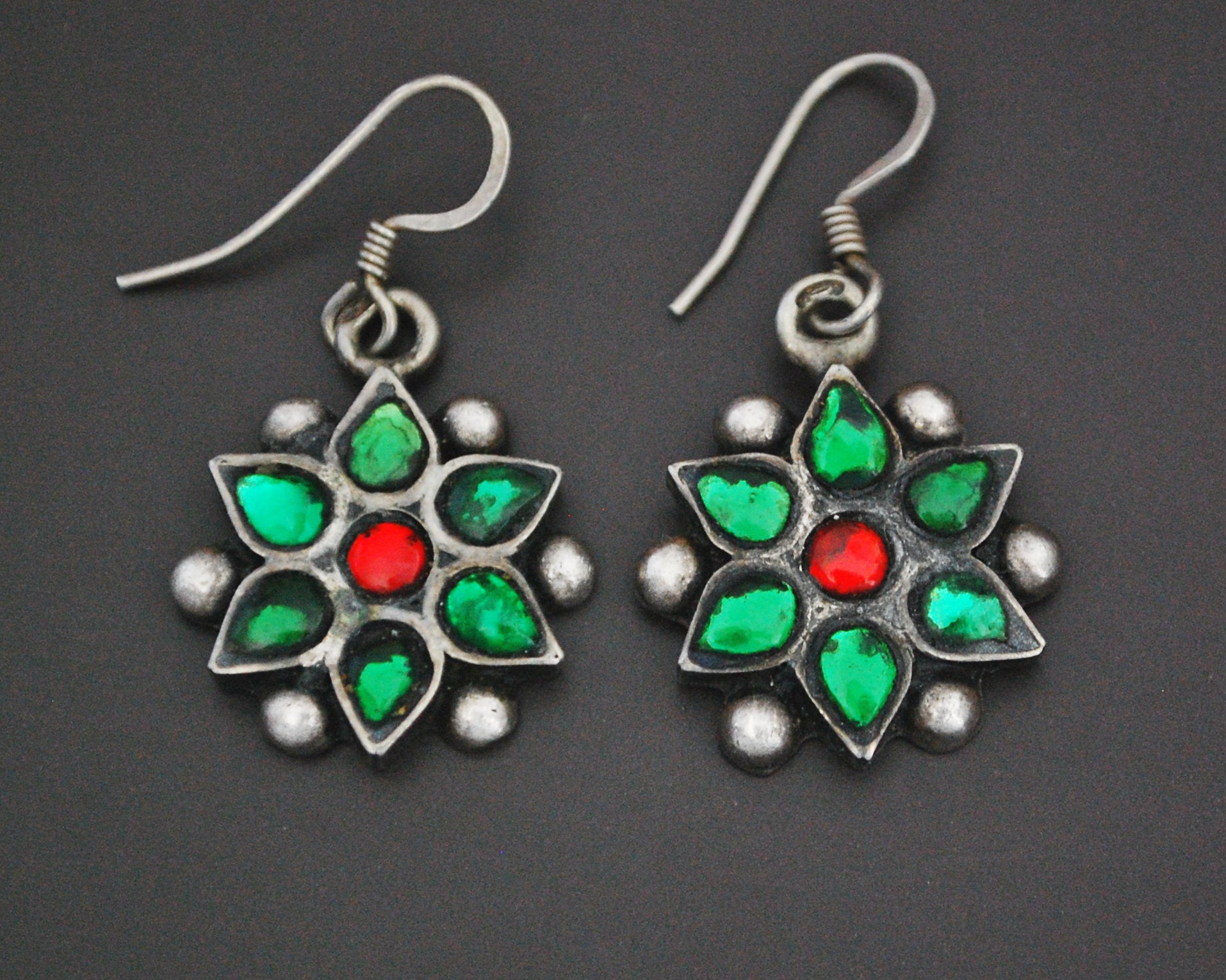 Rajasthani Flower Earrings with Glass