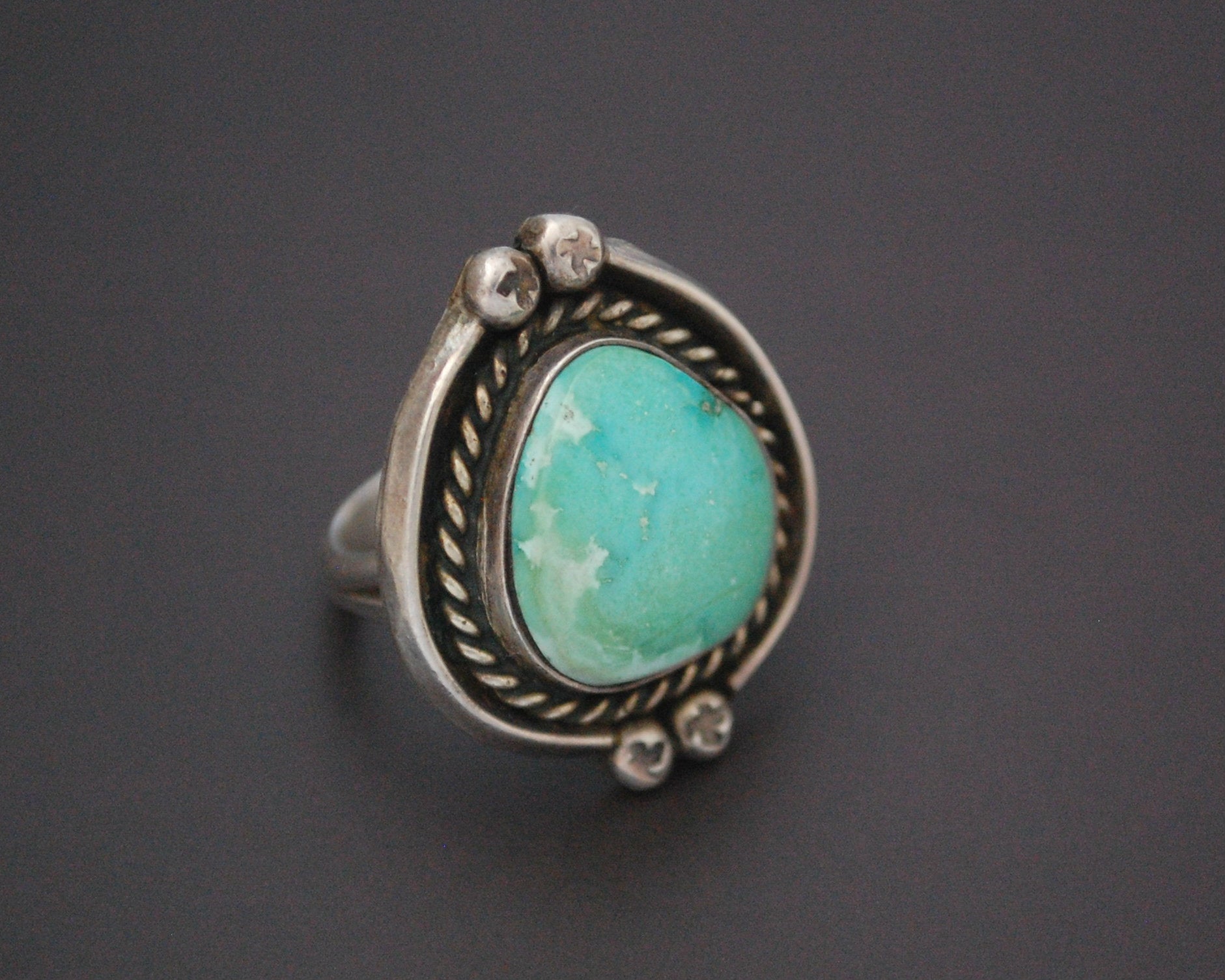 Native American Navajo Turquoise Ring - Size 6.25