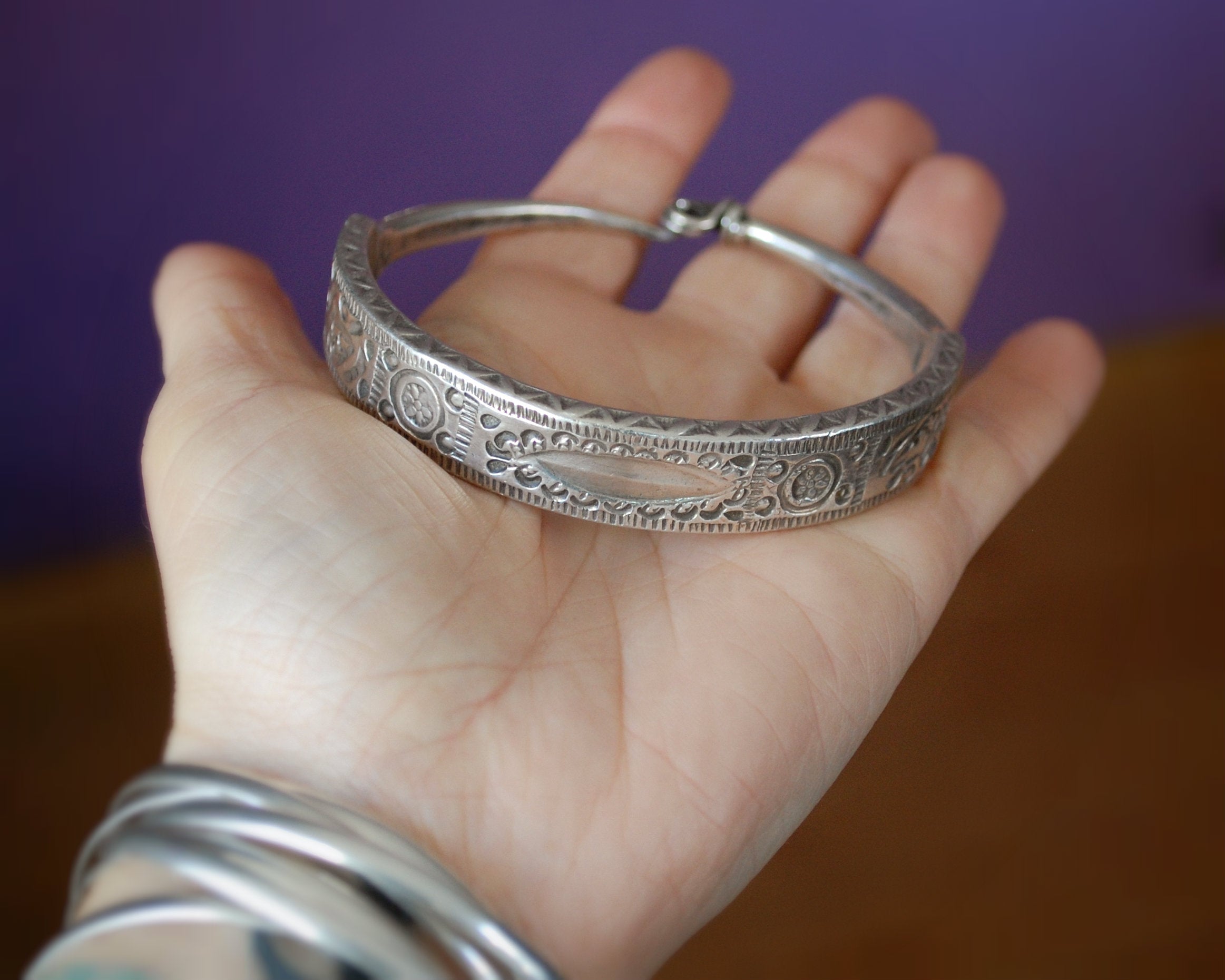 Lybian Head Ornament - Berber Hoop Earring - Tunisian Jewelry
