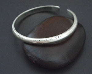 Ethnic Solid Bracelet with Carvings