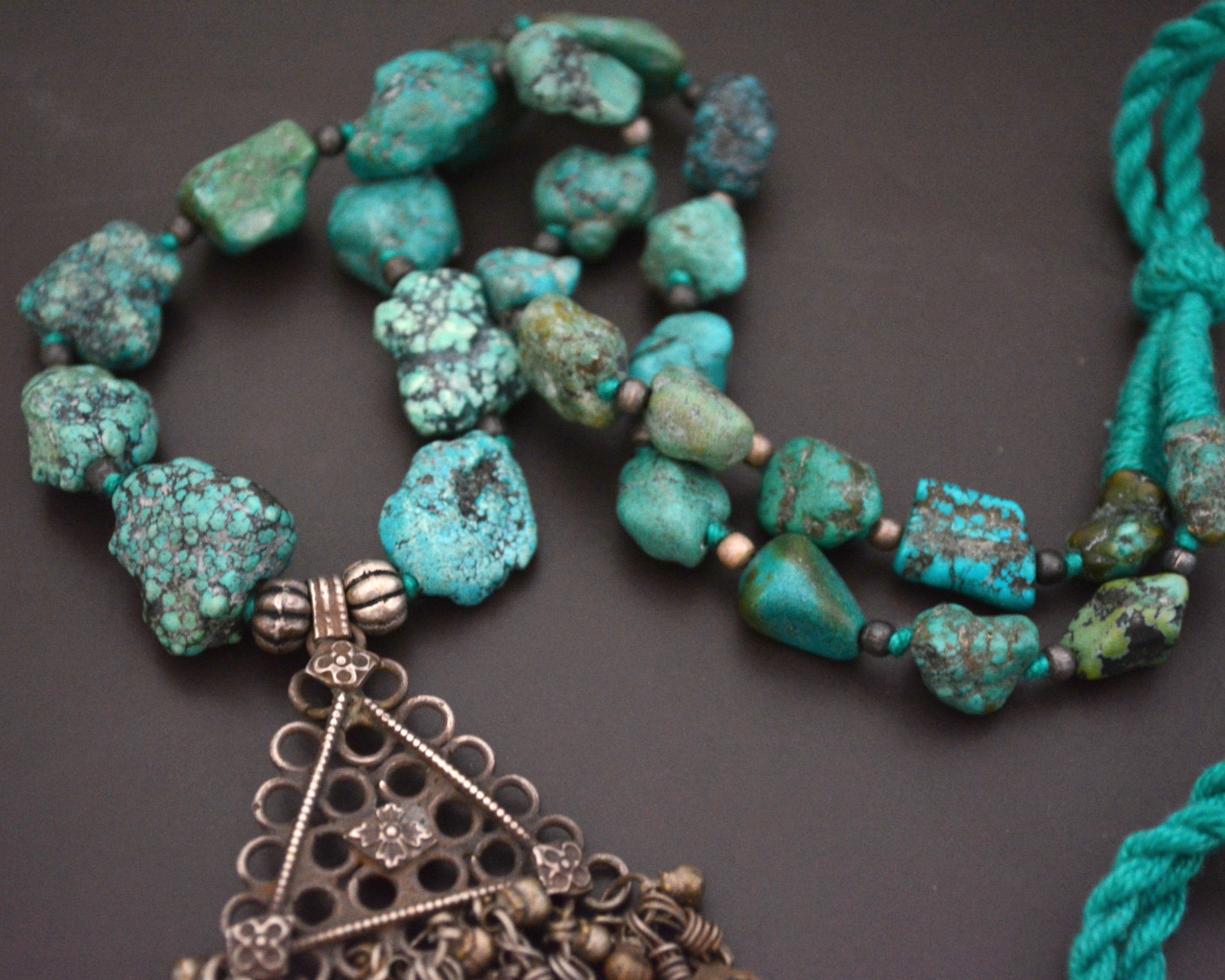 Indian Pendant Turquoise Nugget Bead Necklace