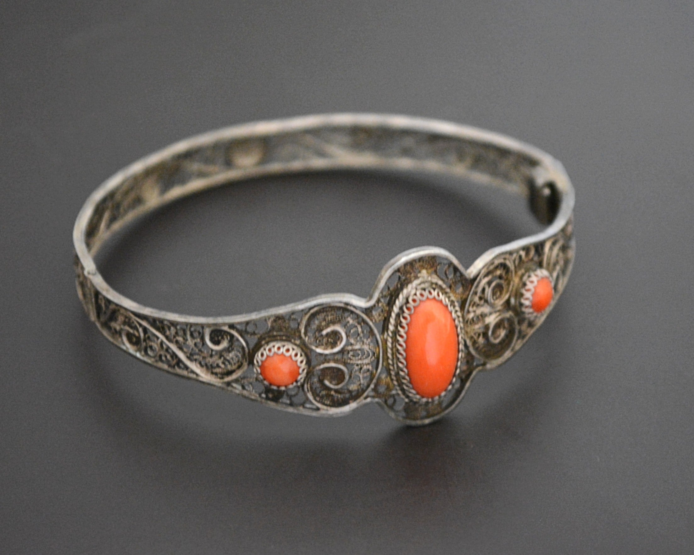 Berber Filigree Coral Bracelet - Hinged
