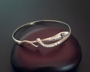 Vintage Sterling Snake Bracelet - SMALL/MEDIUM