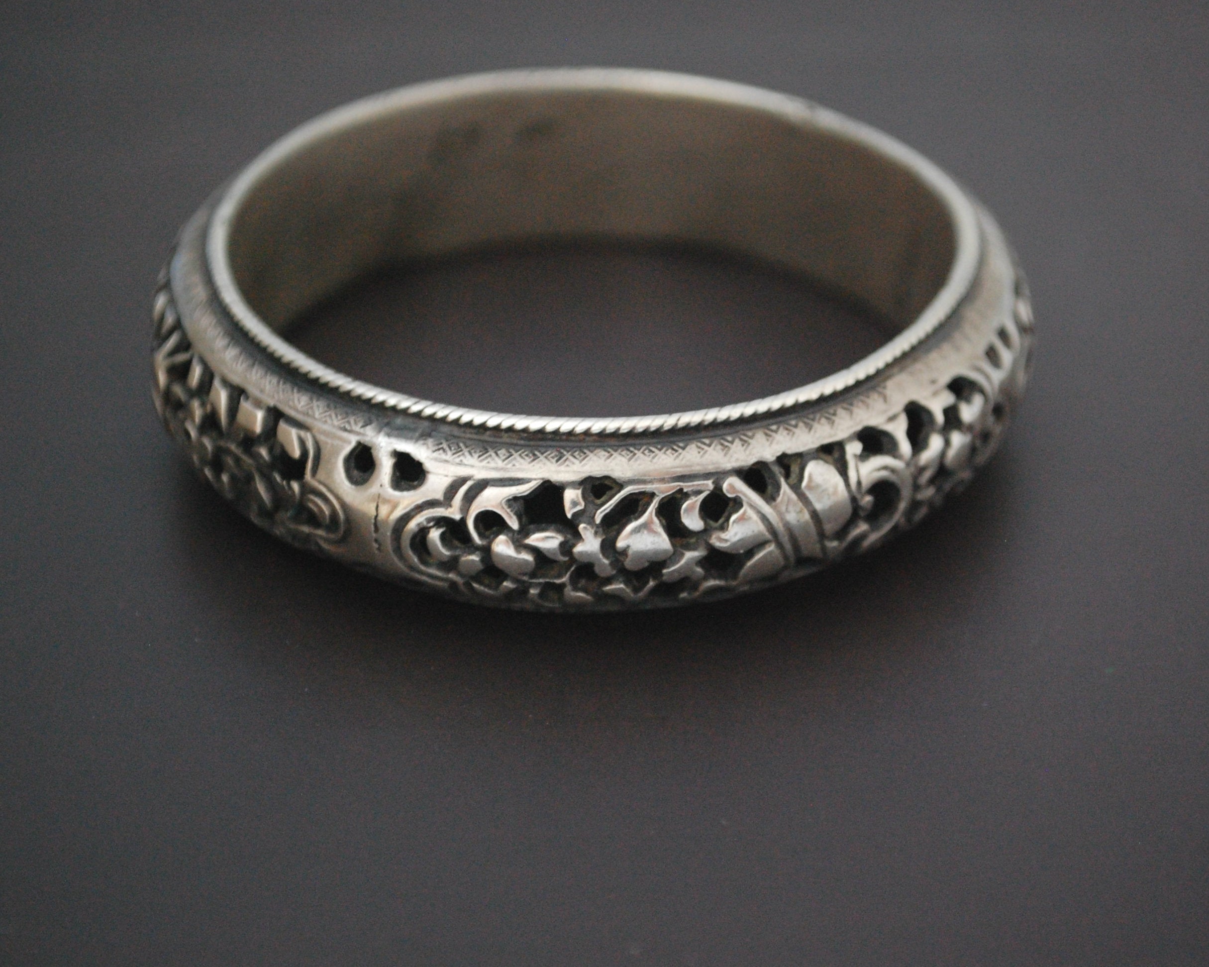 Fabulous Openwork Bangle Bracelet