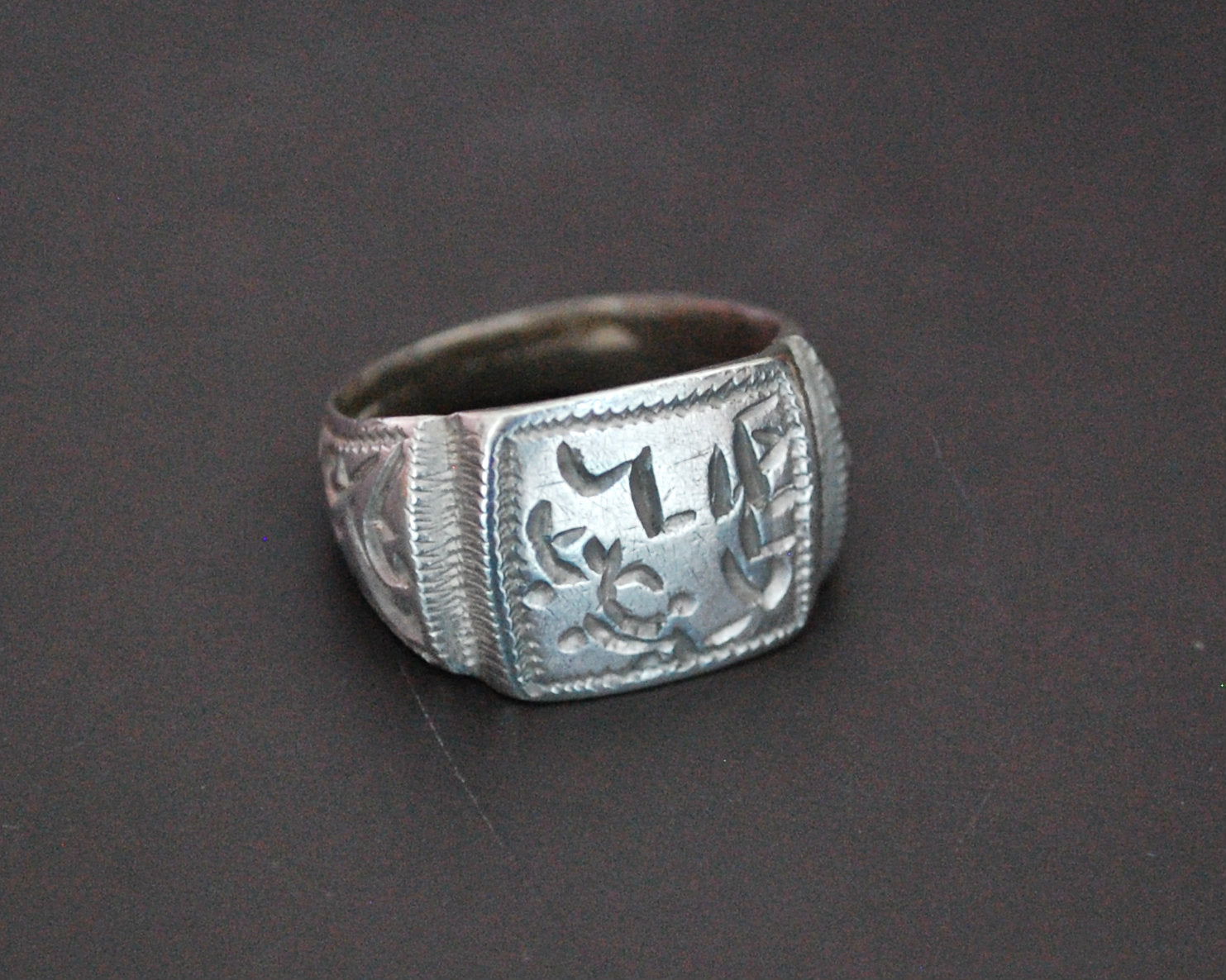 Berber Band Ring - Size 8