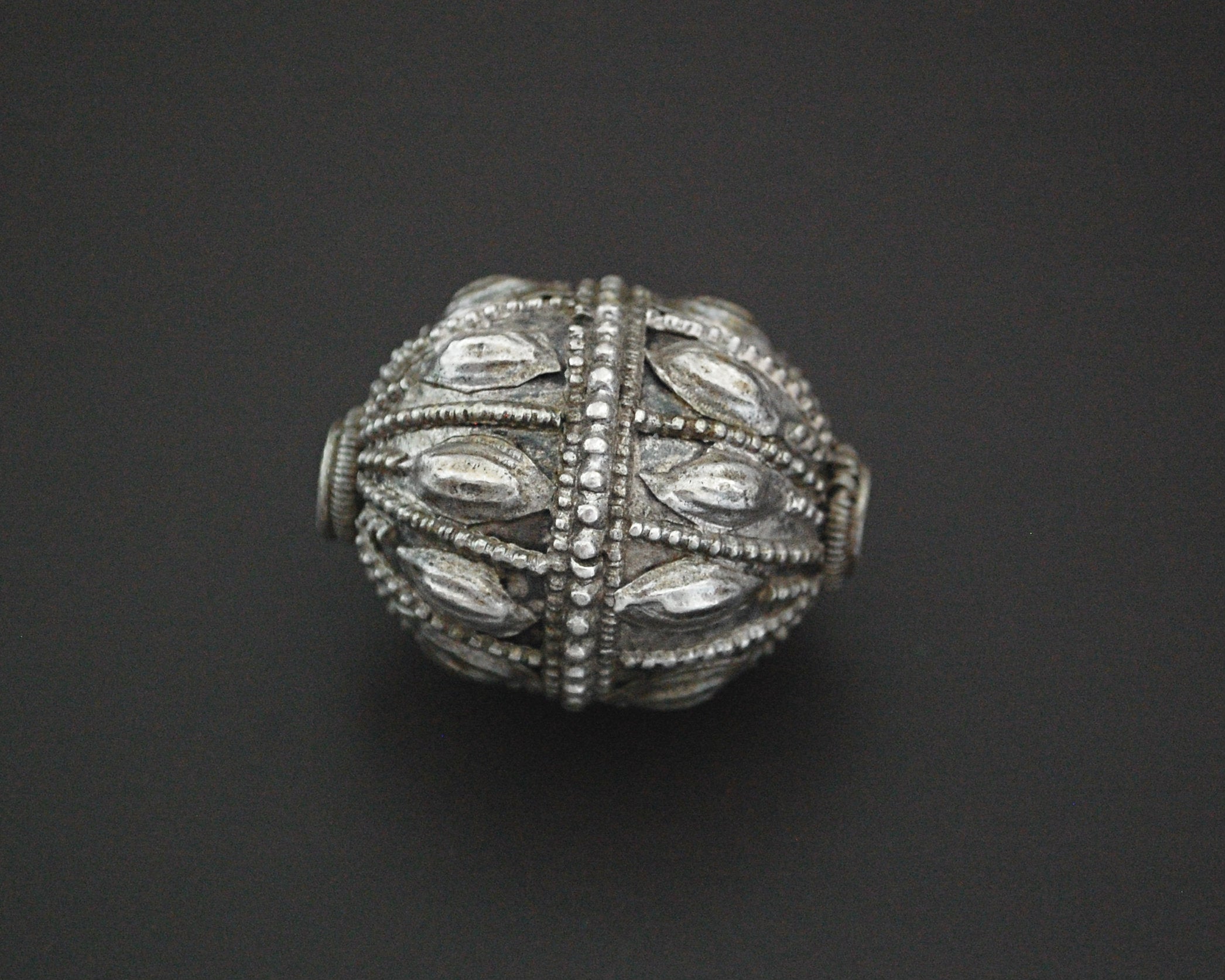 Large Yemeni Bead Pendant