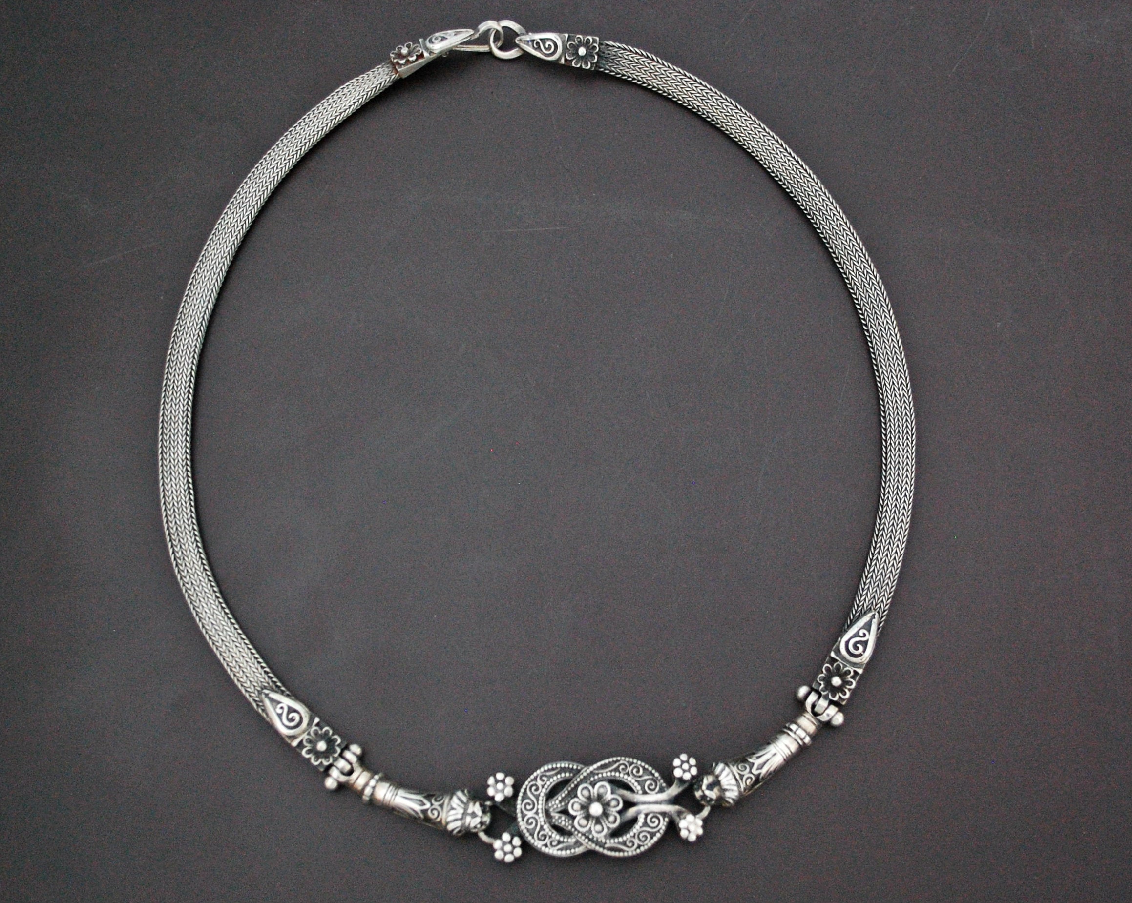 Lion Head Choker Necklace