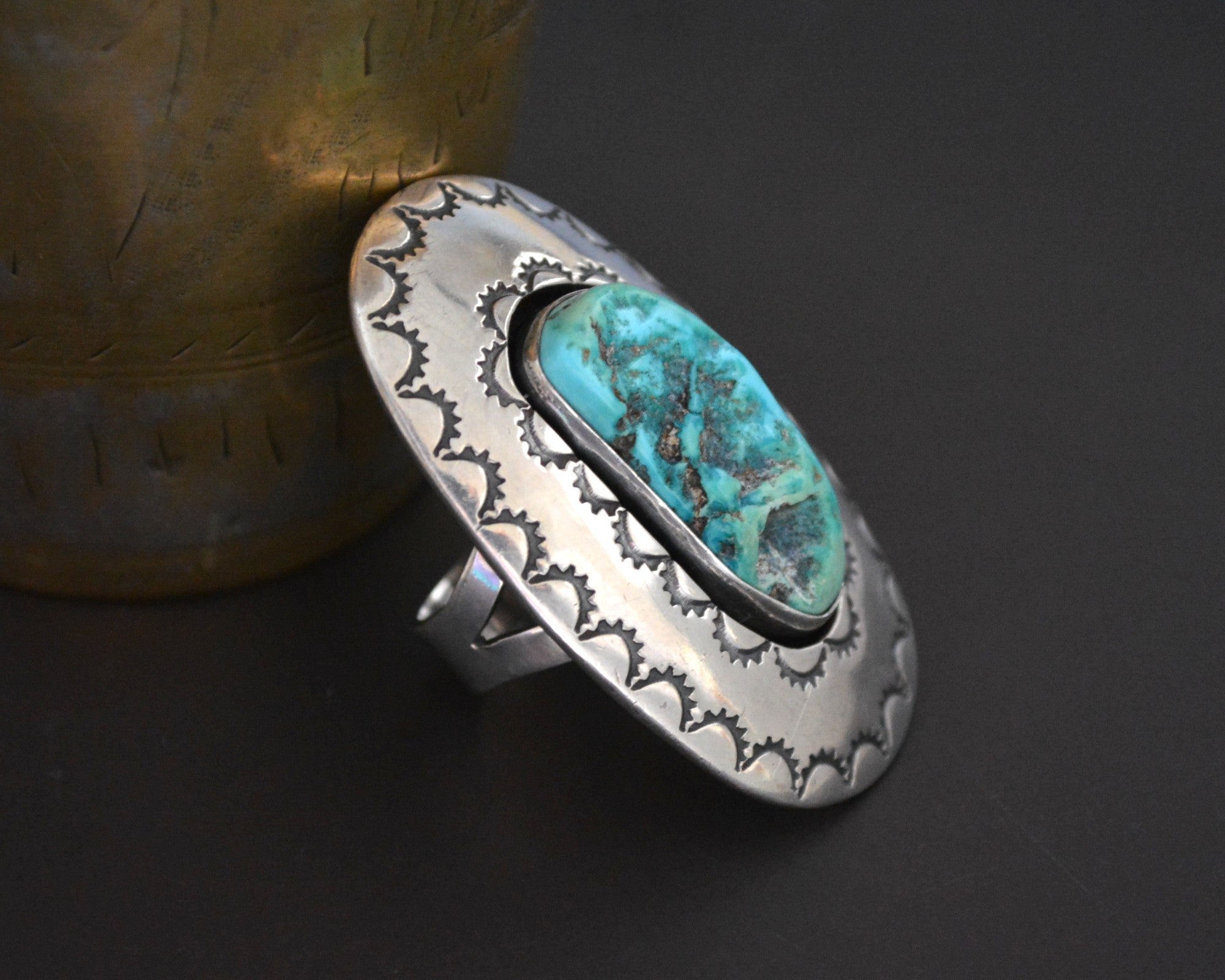 Splendid Native American Turquoise Ring - Size 8.5