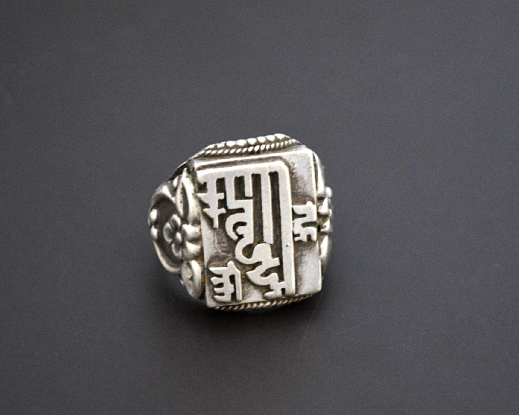 Reserved for M. - Kalachakra Ring with Flowers - Size 9
