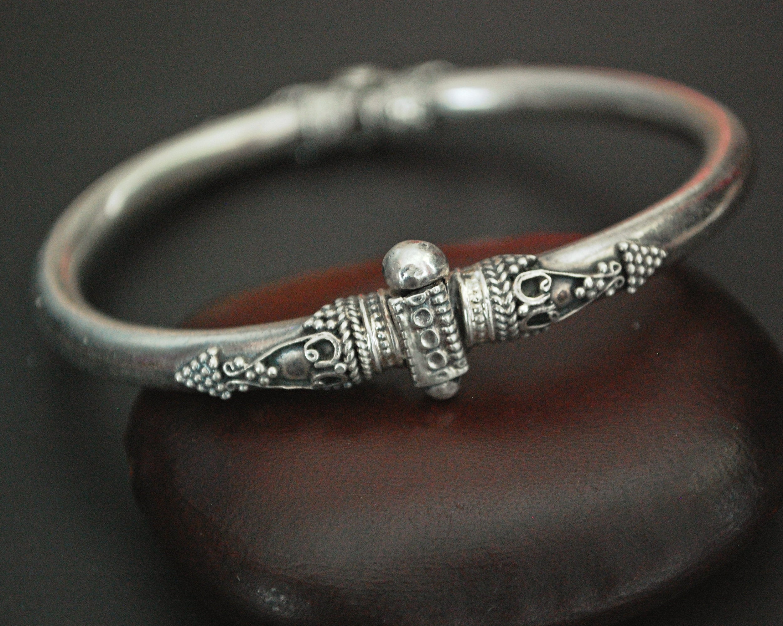 Ethnic Indian Silver Bracelet with Hinge