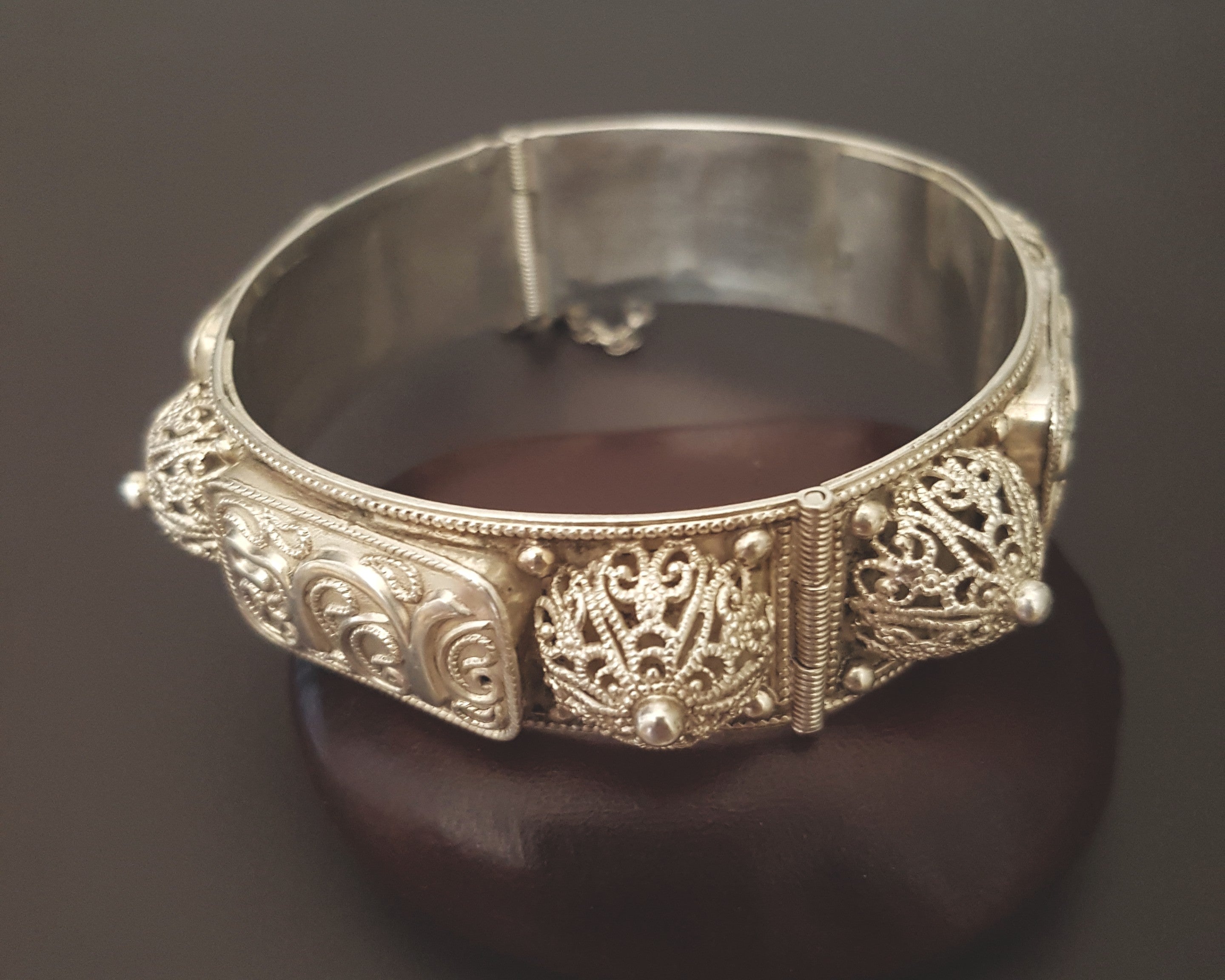 Tunisian Calligraphy Filigree Bracelet - Hinged -