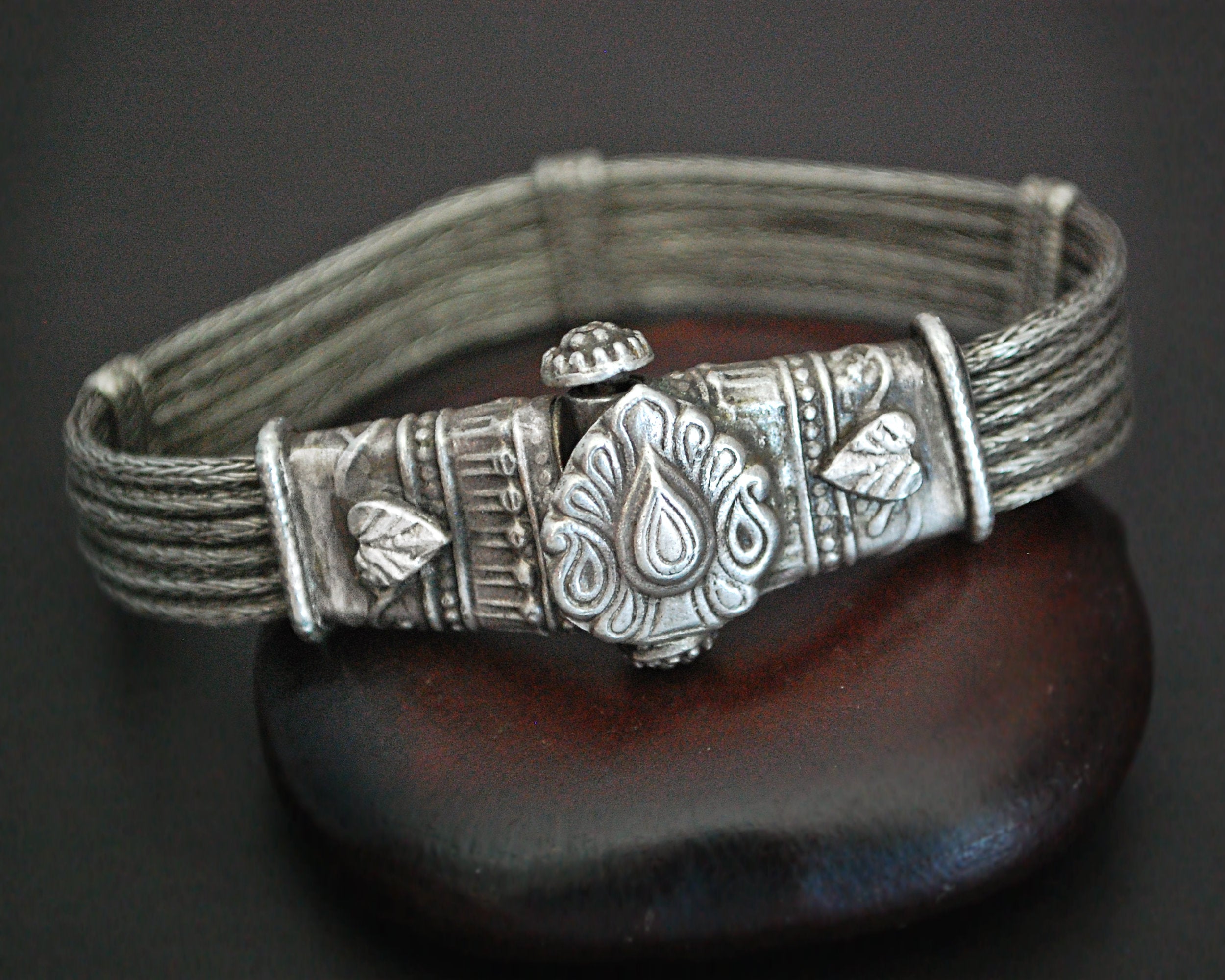 Rajasthani Silver Snake Chain Bracelet with Screw Closure