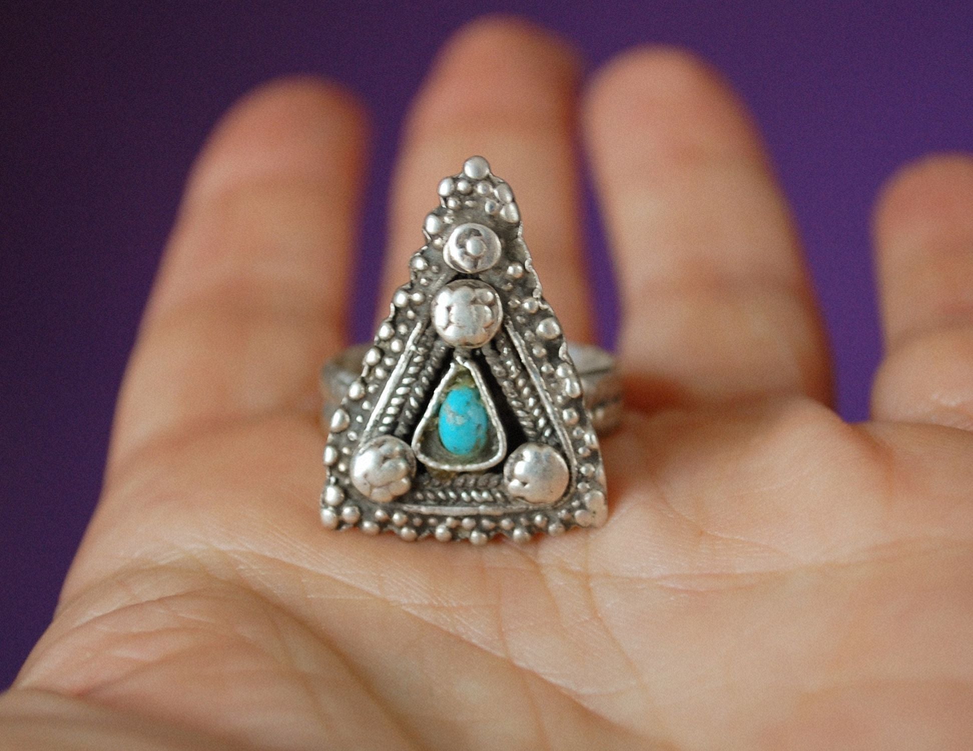 Antique Afghani Silver Ring with Turquoise - Size 8