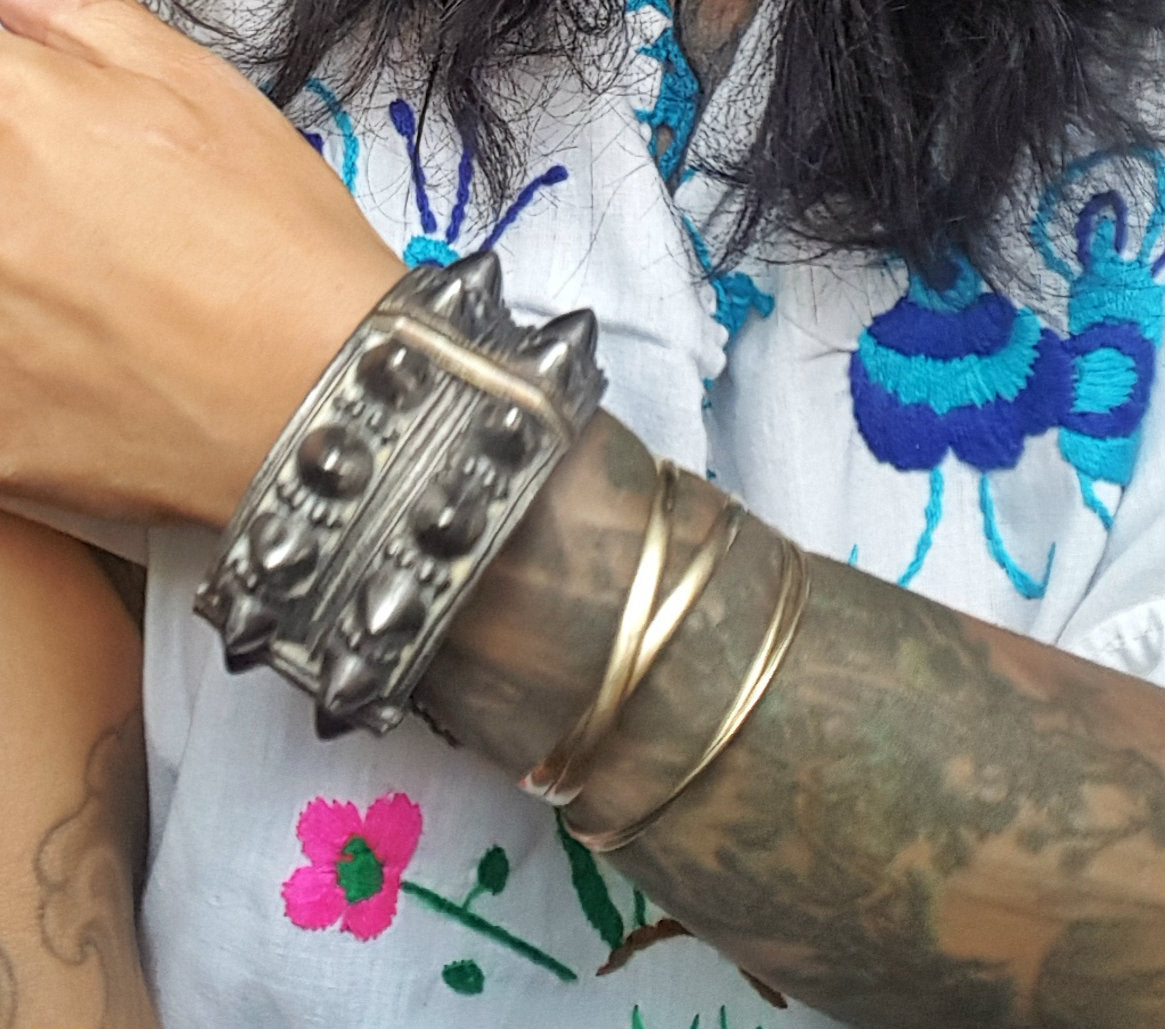 Omani Hinged Spike Bracelet with Gilding - Small Size