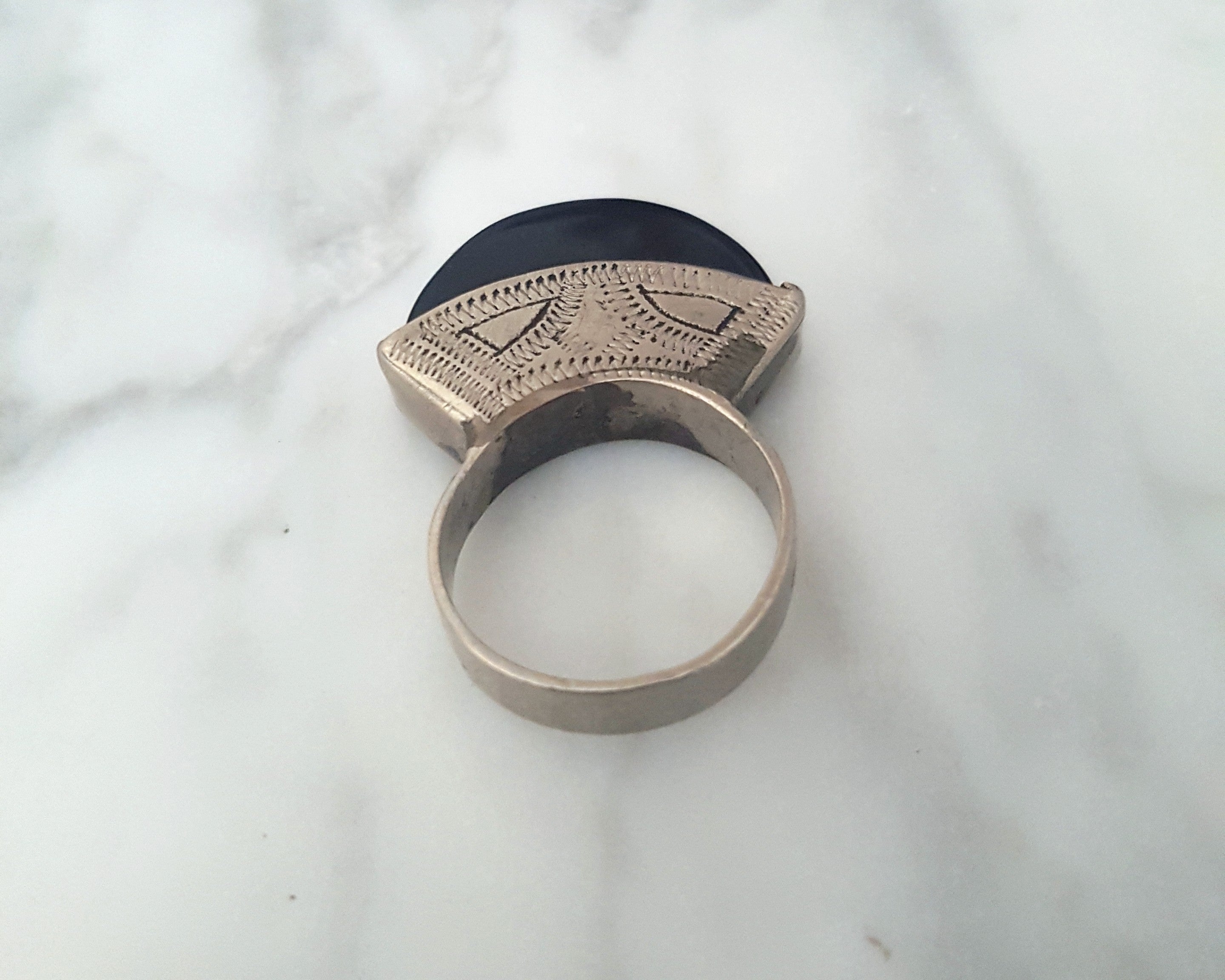Tuareg Agate Tisek Silver Ring - Size 9