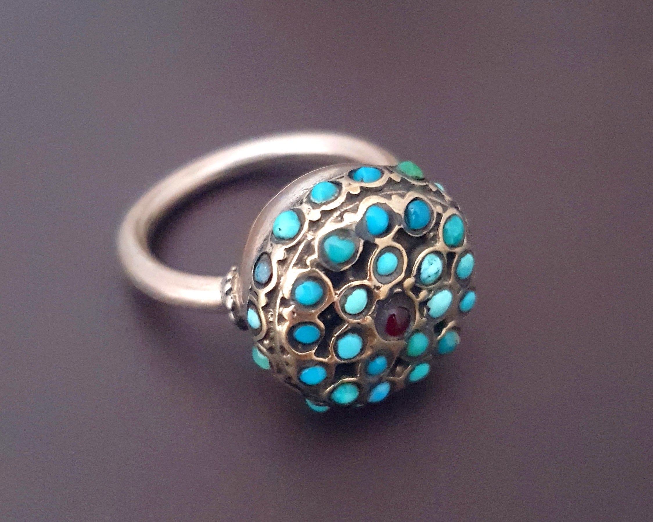 Central Asian Turquoise Garnet Silver Ring - Size 8