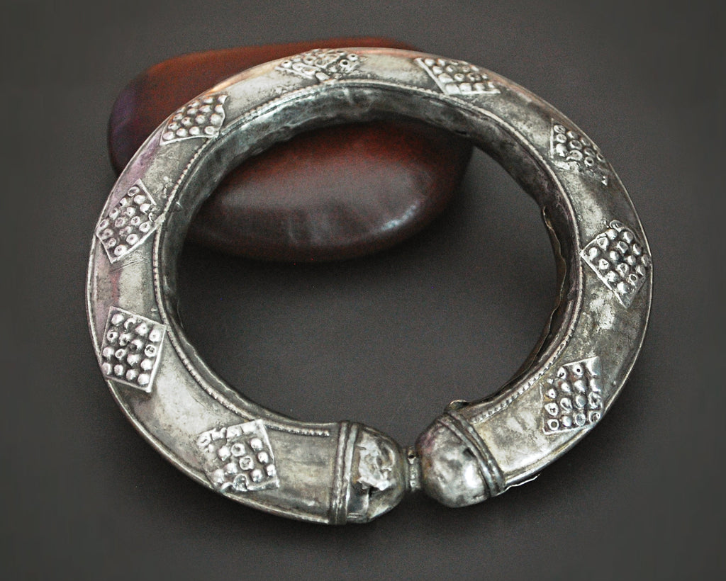 Old Yemeni Bedouin Bangle Bracelet